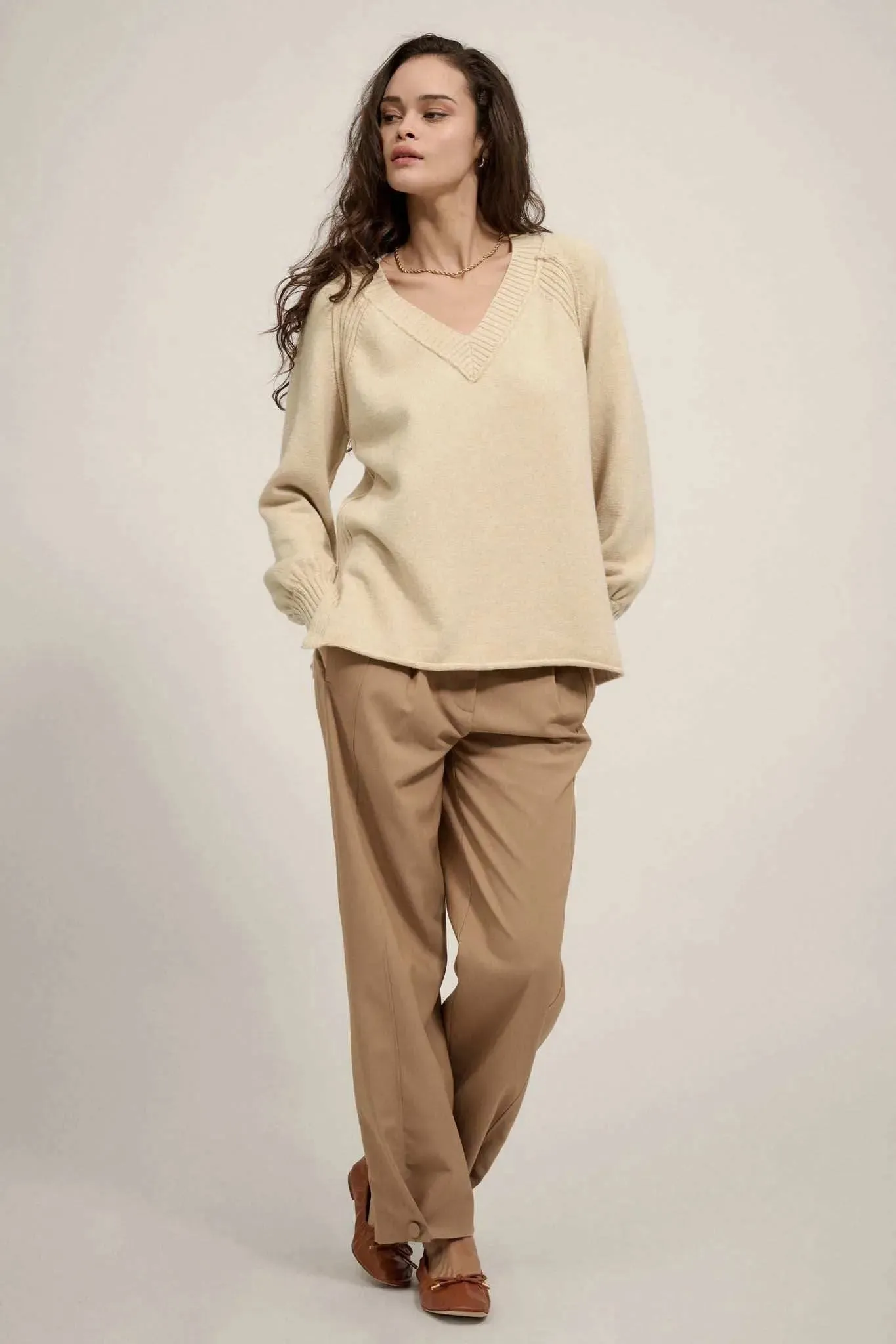 Morning Song Ribbed Knit Detail V-Neck Sweater sold by Promesa product image thumbnail 3