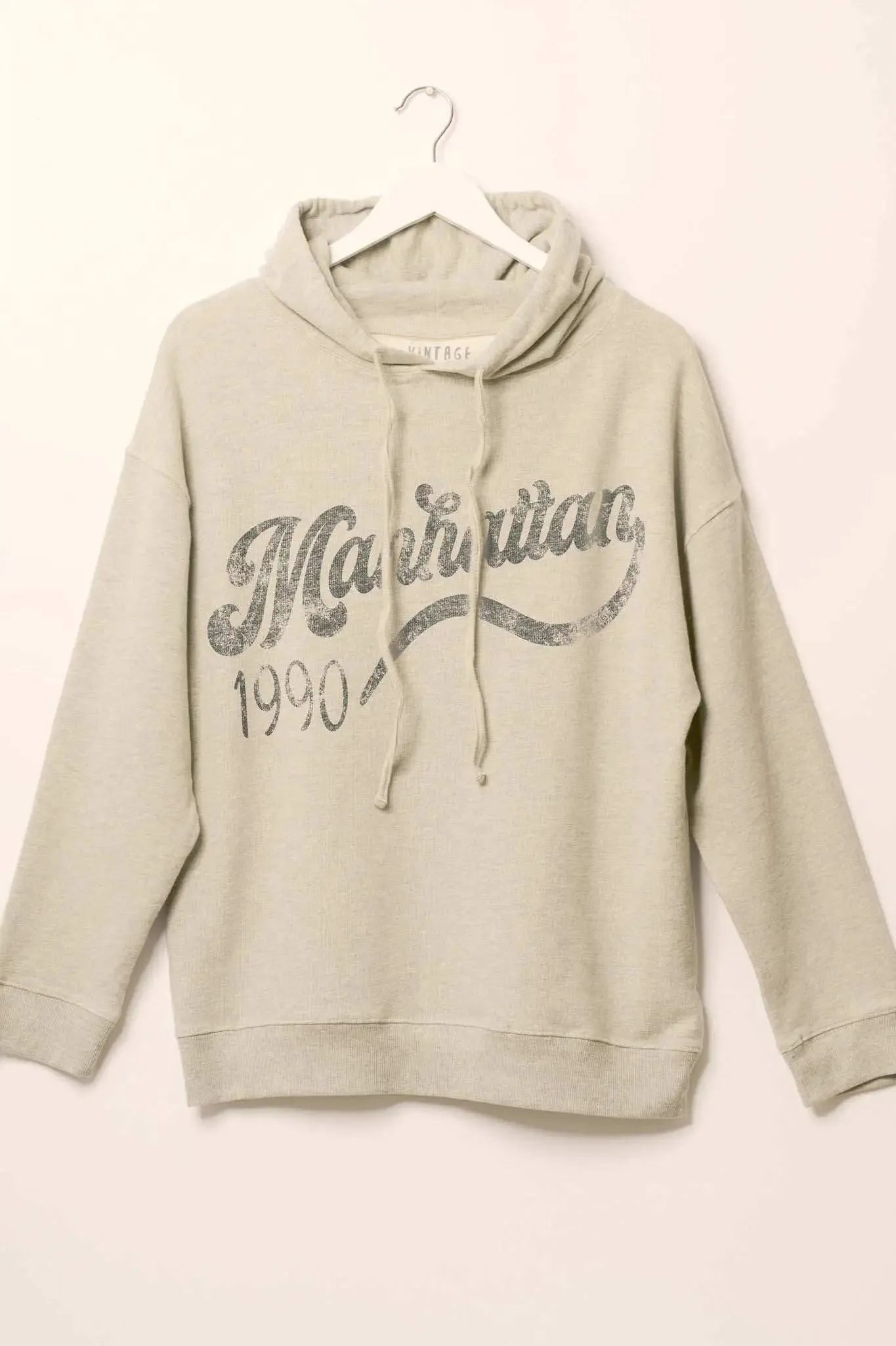 Manhattan 1990 Vintage-Print Graphic Hoodie sold by Promesa