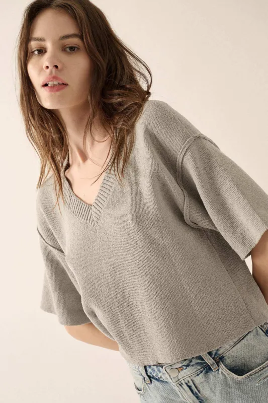 New Narrative Short-Sleeve V-Neck Sweater sold by Promesa