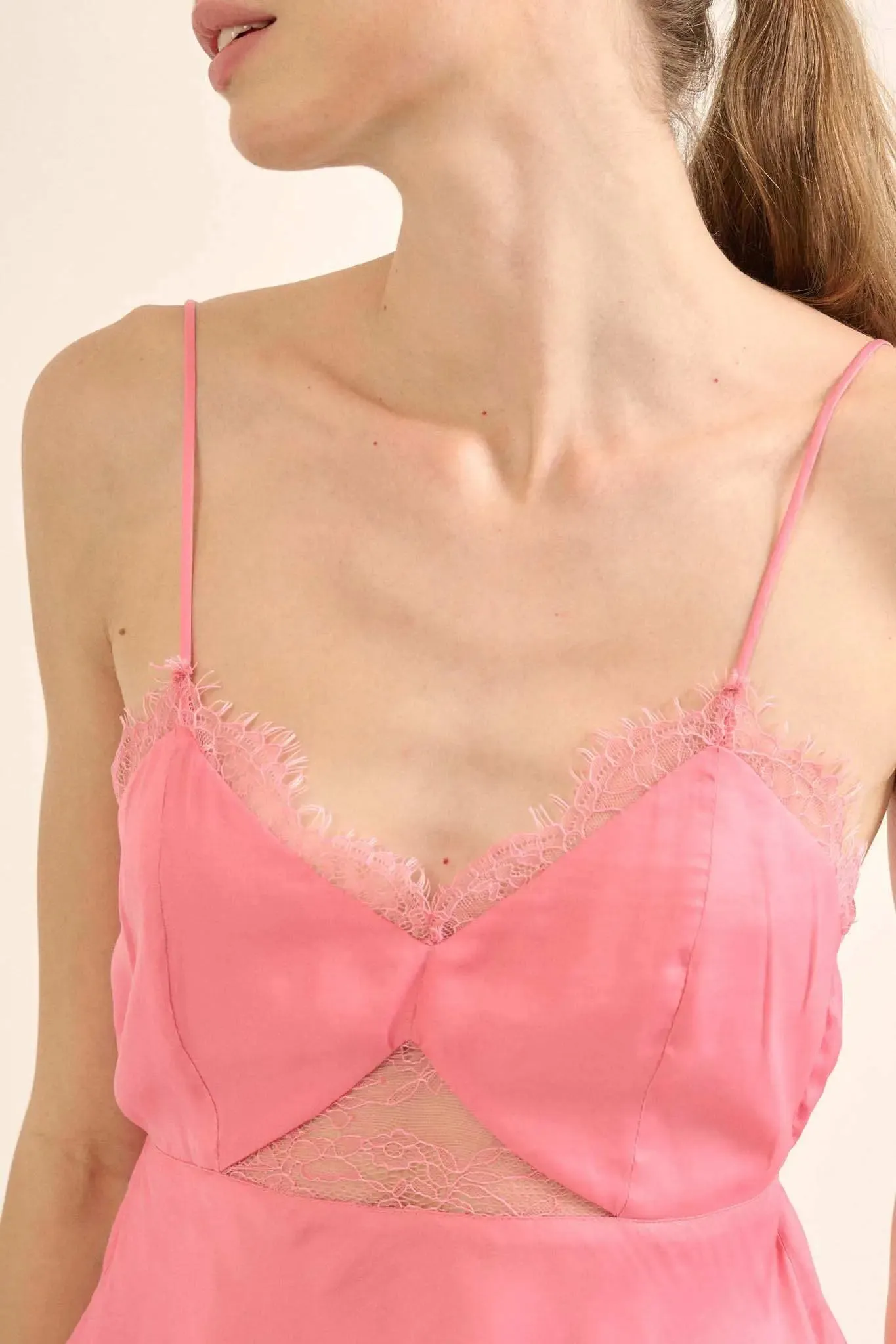Feeling Pretty Satin and Lace Keyhole Cami Top sold by Promesa product image thumbnail 3
