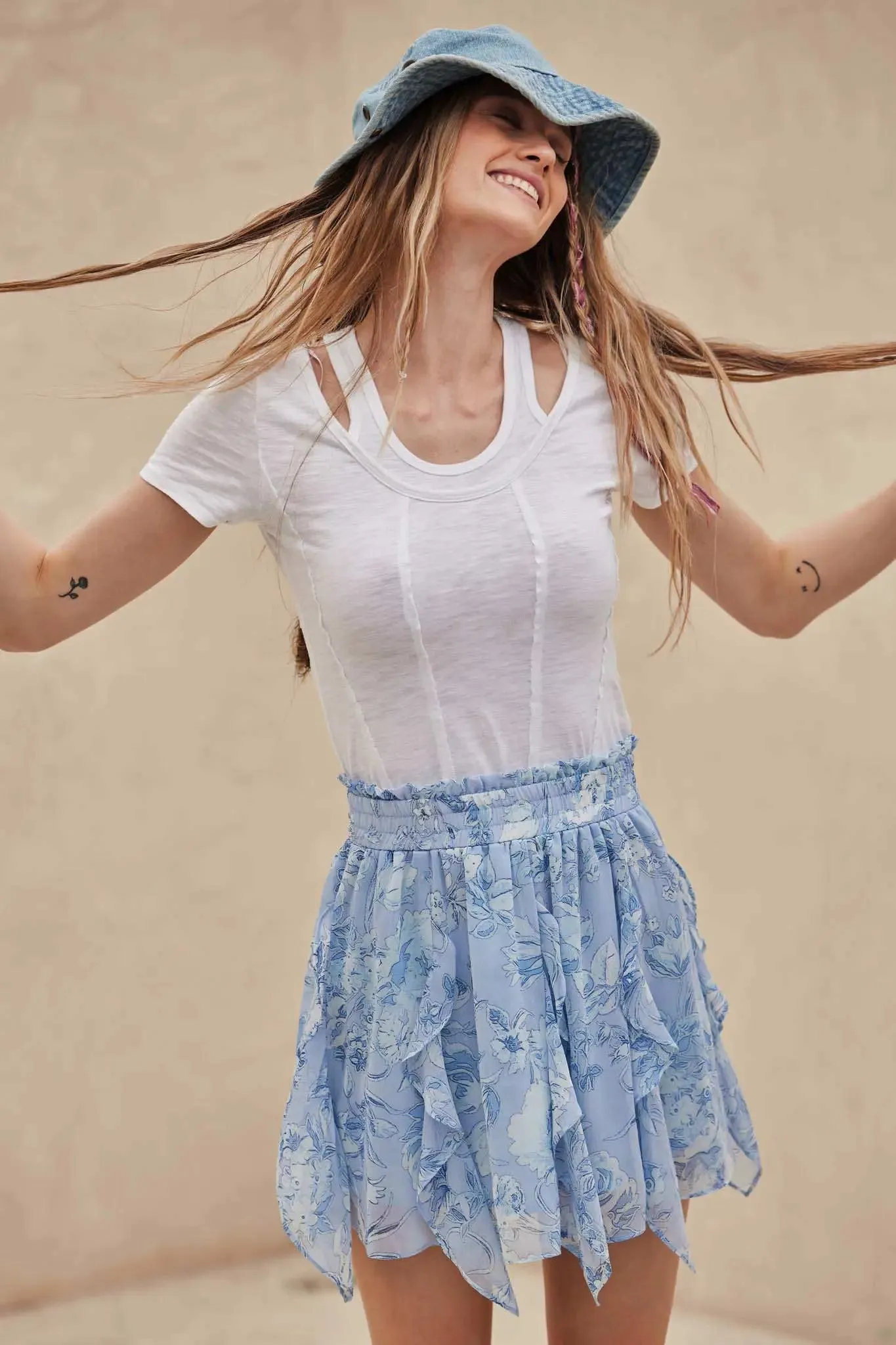 Fresh Fantasy Ruffled Floral Chiffon Mini Skirt sold by Promesa product image thumbnail 3