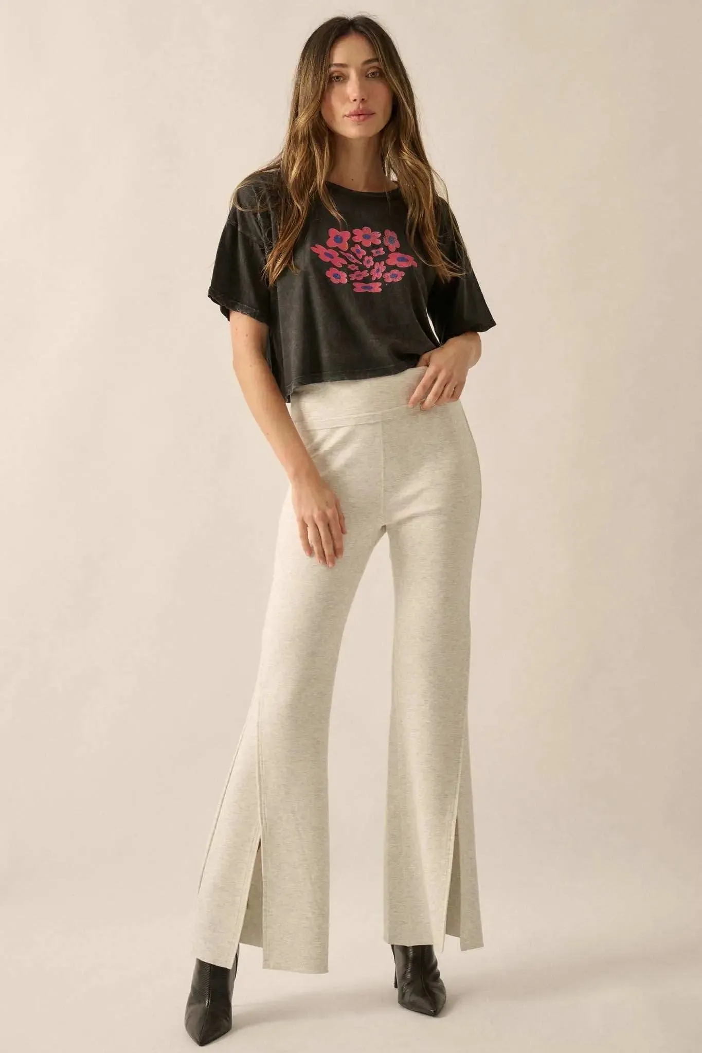 Fun Flowers Vintage-Wash Cropped Graphic Tee sold by Promesa product image thumbnail 3