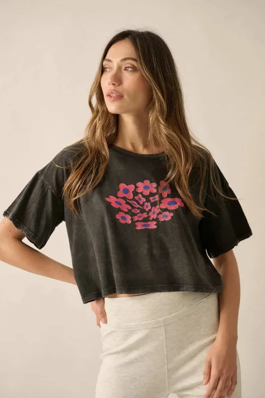 Fun Flowers Vintage-Wash Cropped Graphic Tee sold by Promesa