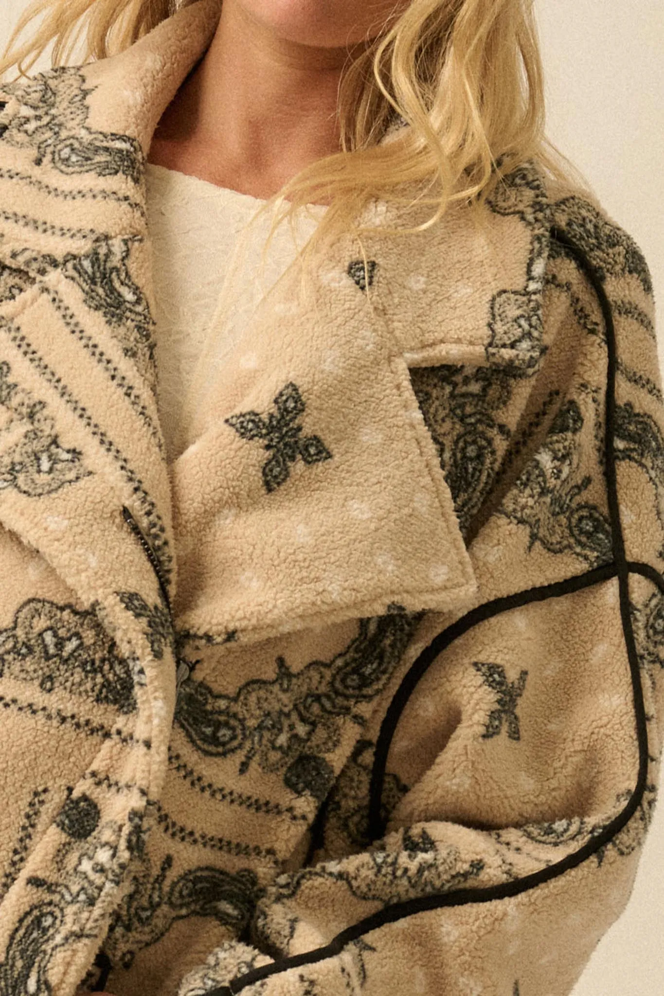 Saddle Song Bandana-Print Fleece Lapel Jacket sold by Promesa product image thumbnail 4