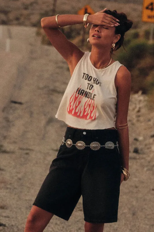Too Hot to Handle Lettuce-Edge Graphic Tank Top made by Promesa