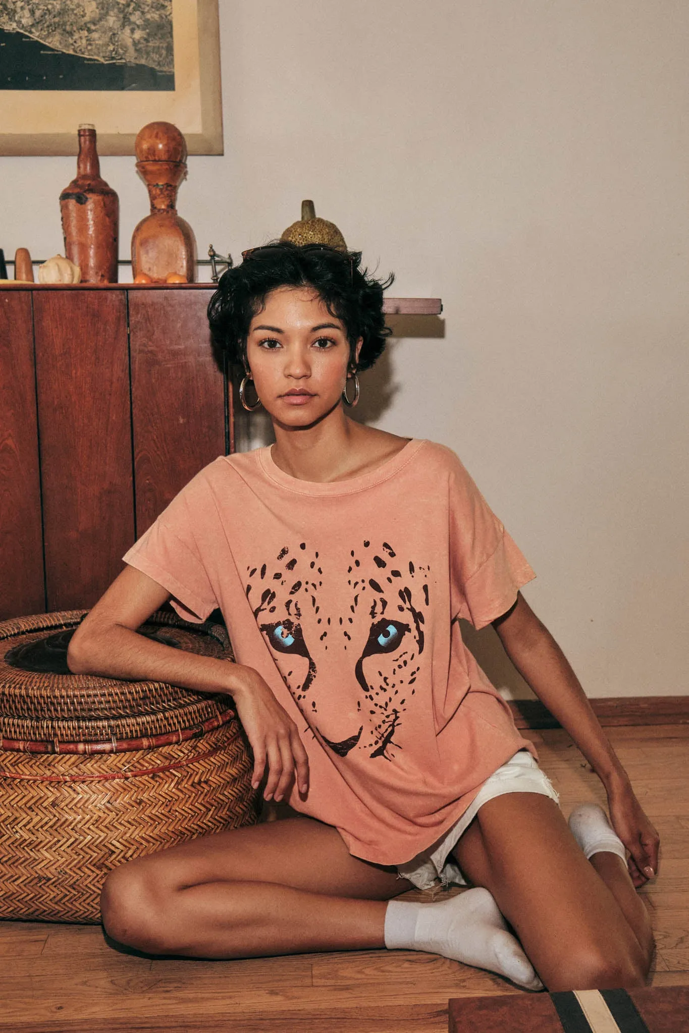 Hungry Eyes Vintage-Wash Cheetah Graphic Tee sold by Promesa product image thumbnail 2