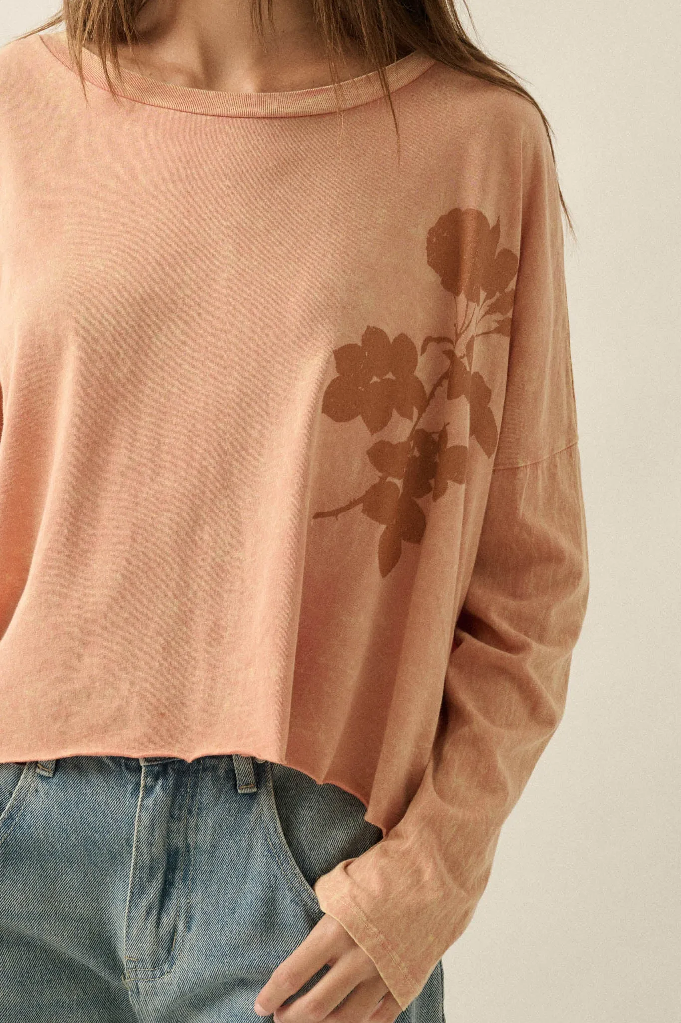 Faded Rose Long-Sleeve Cropped Graphic Tee sold by Promesa product image thumbnail 5