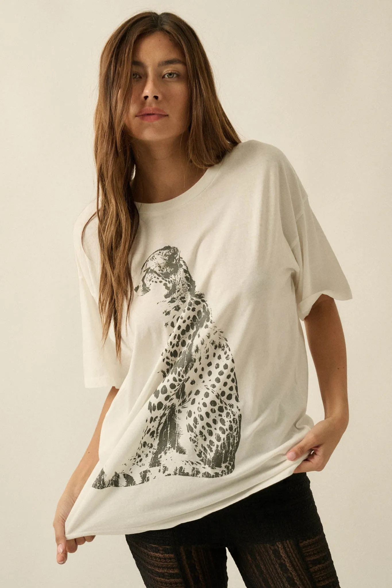 Chill Cheetah Oversize Vintage Graphic Tee sold by Promesa product image thumbnail 4
