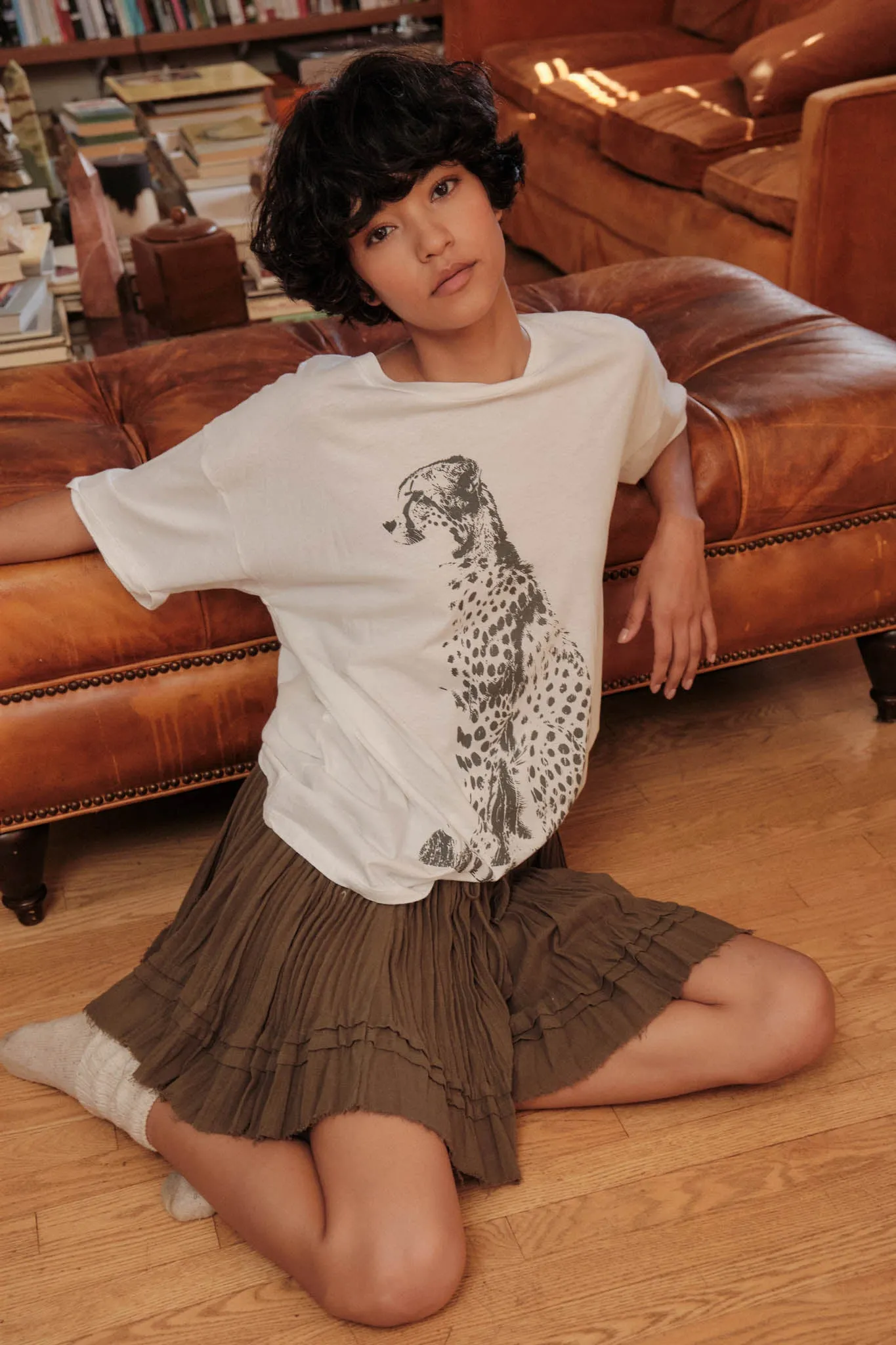 Chill Cheetah Oversize Vintage Graphic Tee sold by Promesa product image thumbnail 3
