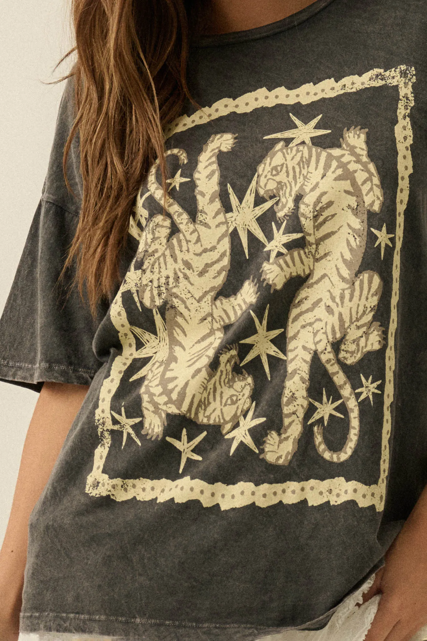 Twin Tigers Vintage-Wash Oversize Graphic Tee sold by Promesa product image thumbnail 4