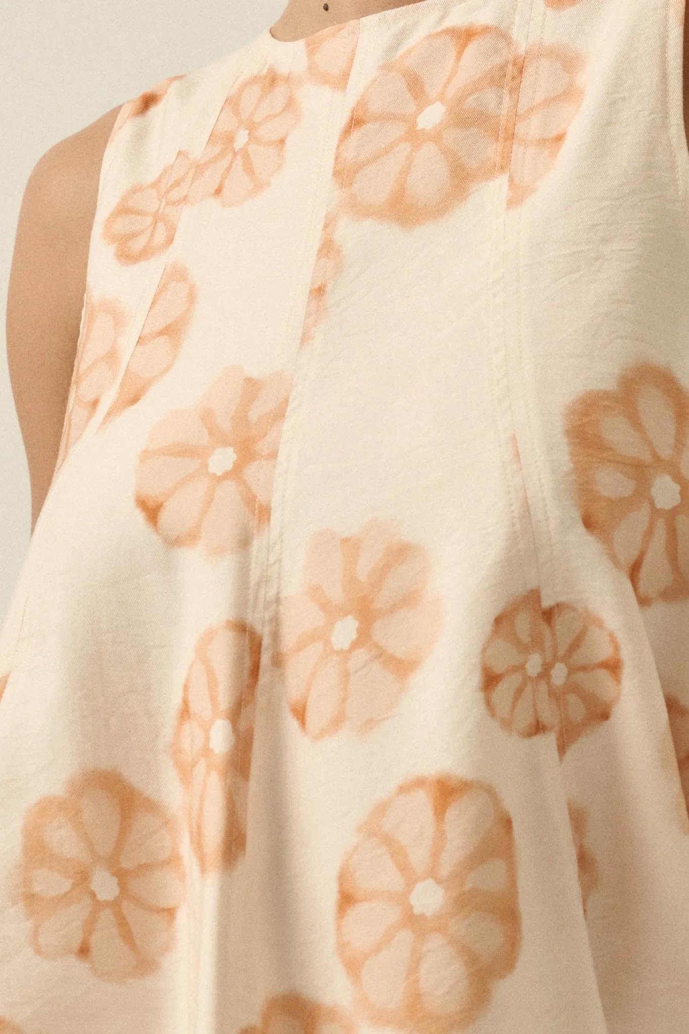 So Delightful Floral Sleeveless A-Line Swing Top sold by Promesa product image thumbnail 4