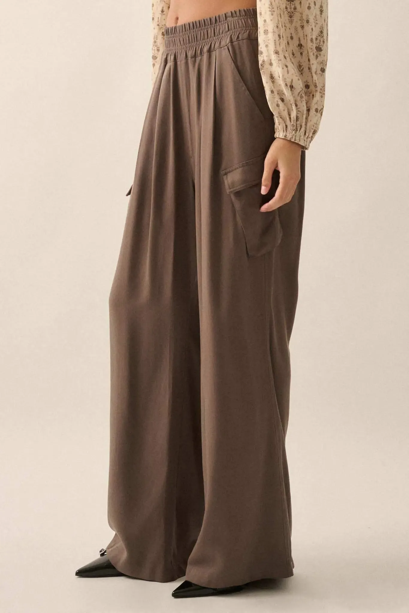 Walk On Wide-Leg Twill Cargo Pants sold by Promesa product image thumbnail 5