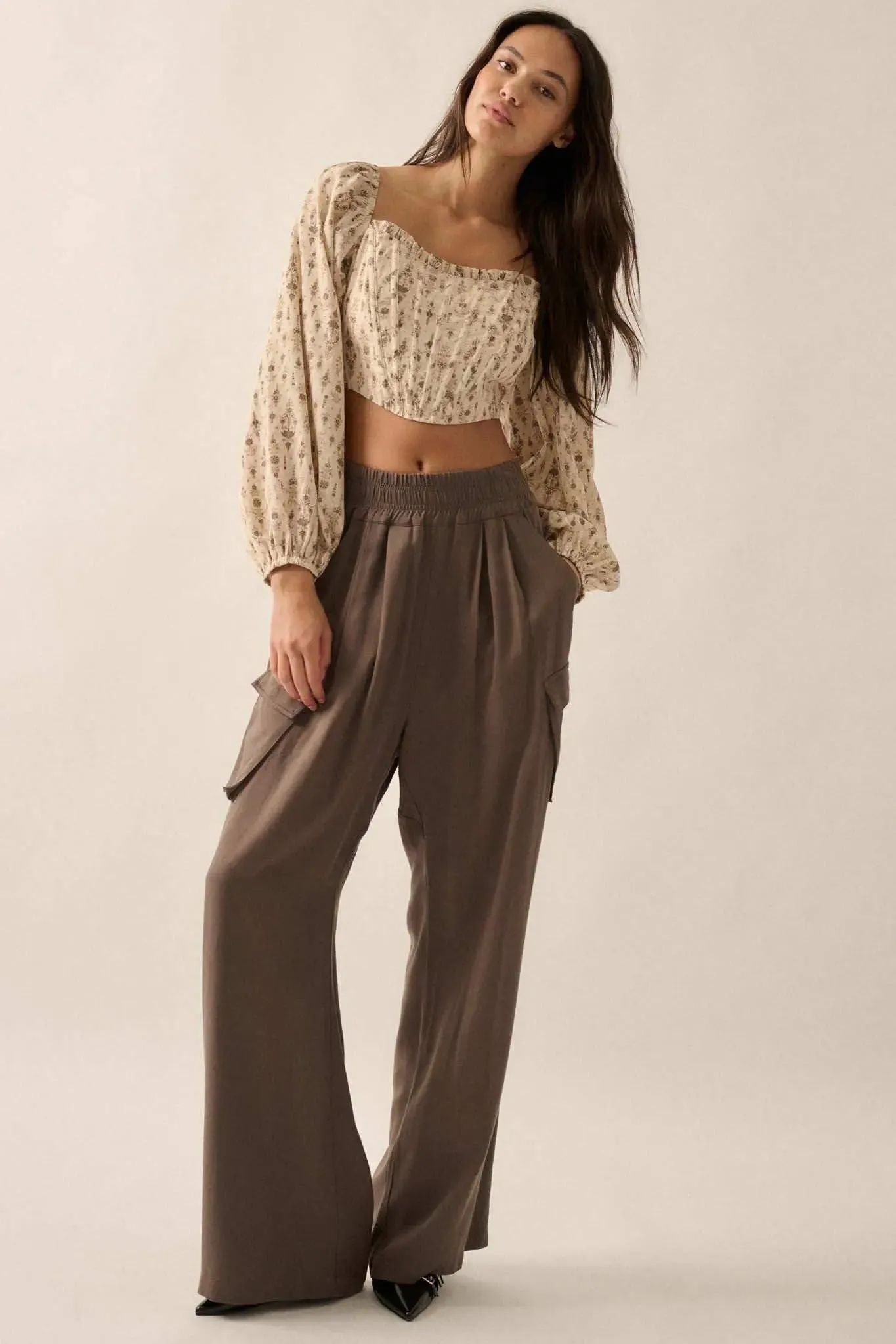 Walk On Wide-Leg Twill Cargo Pants sold by Promesa