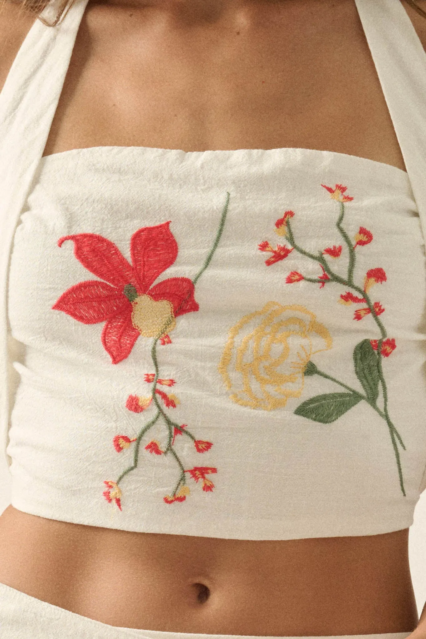 Fresh Flowers Embroidered Cotton Cropped Halter Top sold by Promesa product image thumbnail 4