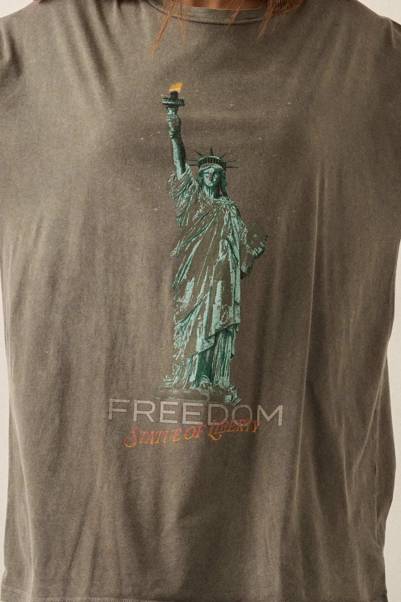 Lady Liberty Vintage-Wash Oversize Graphic Tee sold by Promesa product image thumbnail 2