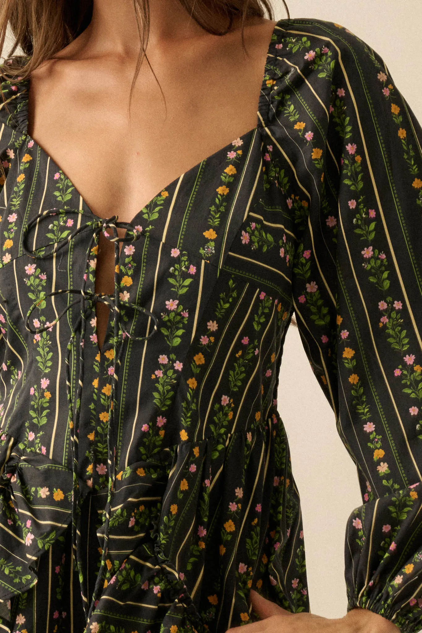 Floral Fields Floral-Stripe Ruffled Tie-Front Romper sold by Promesa product image thumbnail 5