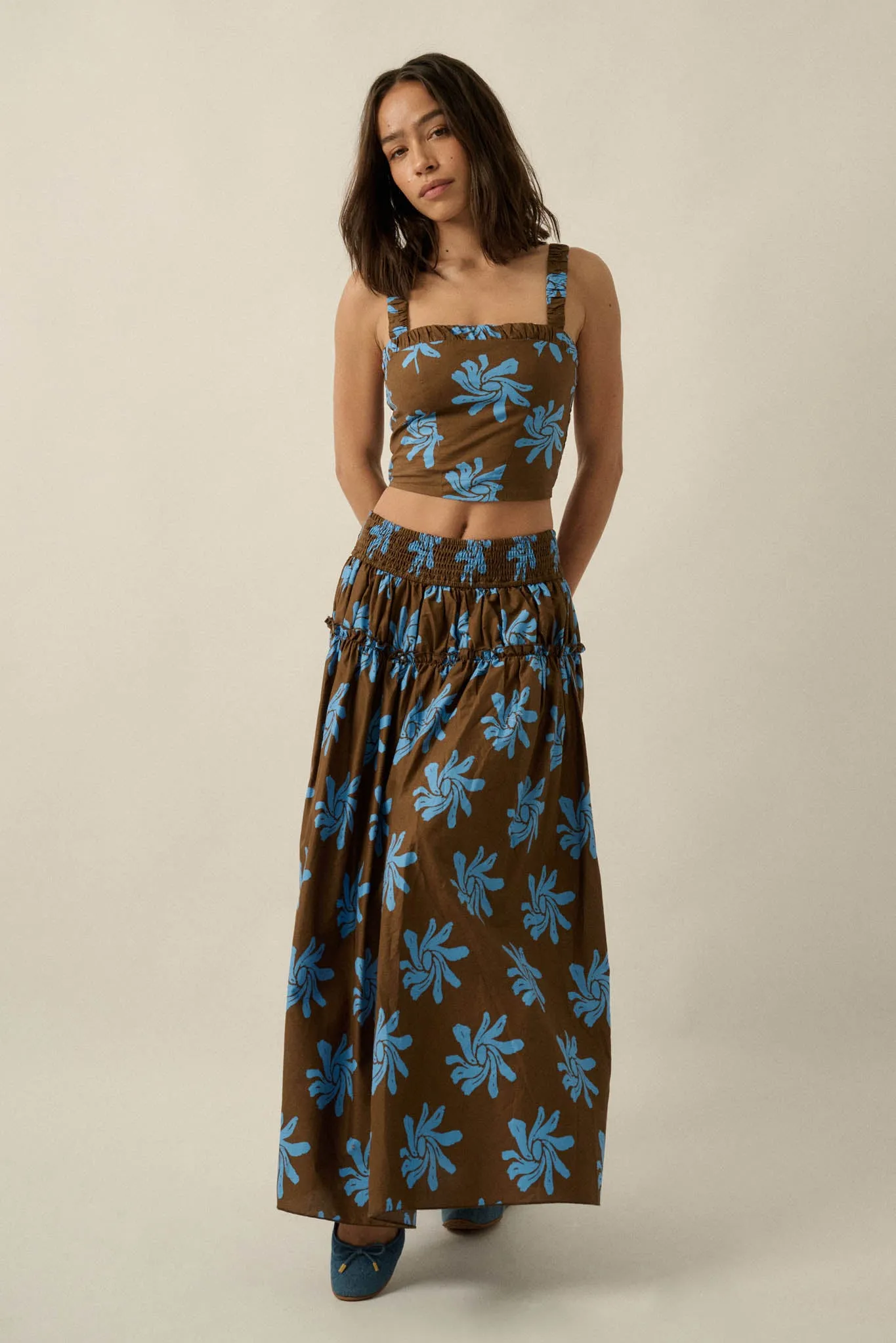 Petals Twirl Floral-Print Cropped Tank Top sold by Promesa product image thumbnail 3