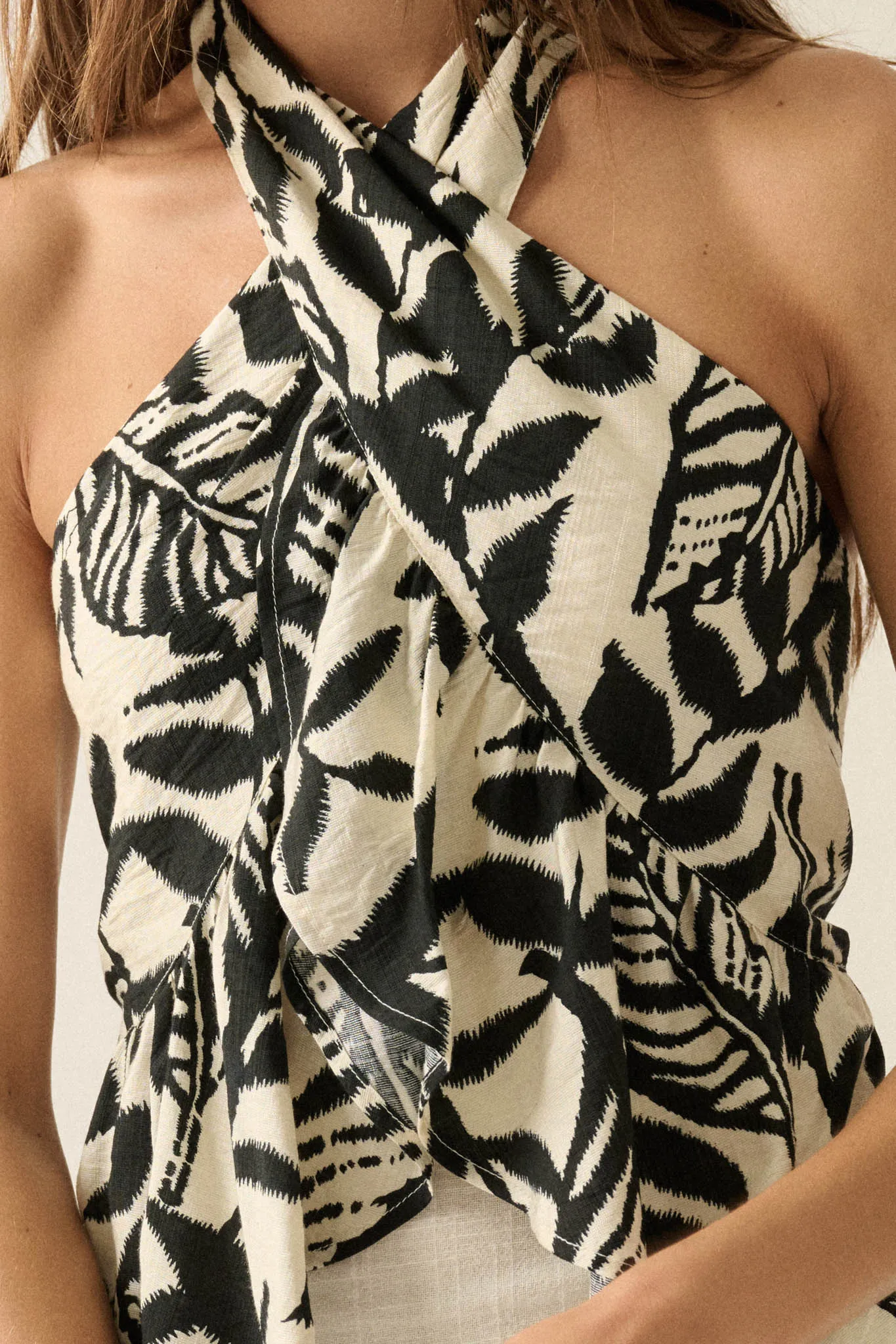 Canopy Breeze Tropical-Print Cross-Front Halter Top sold by Promesa product image thumbnail 4