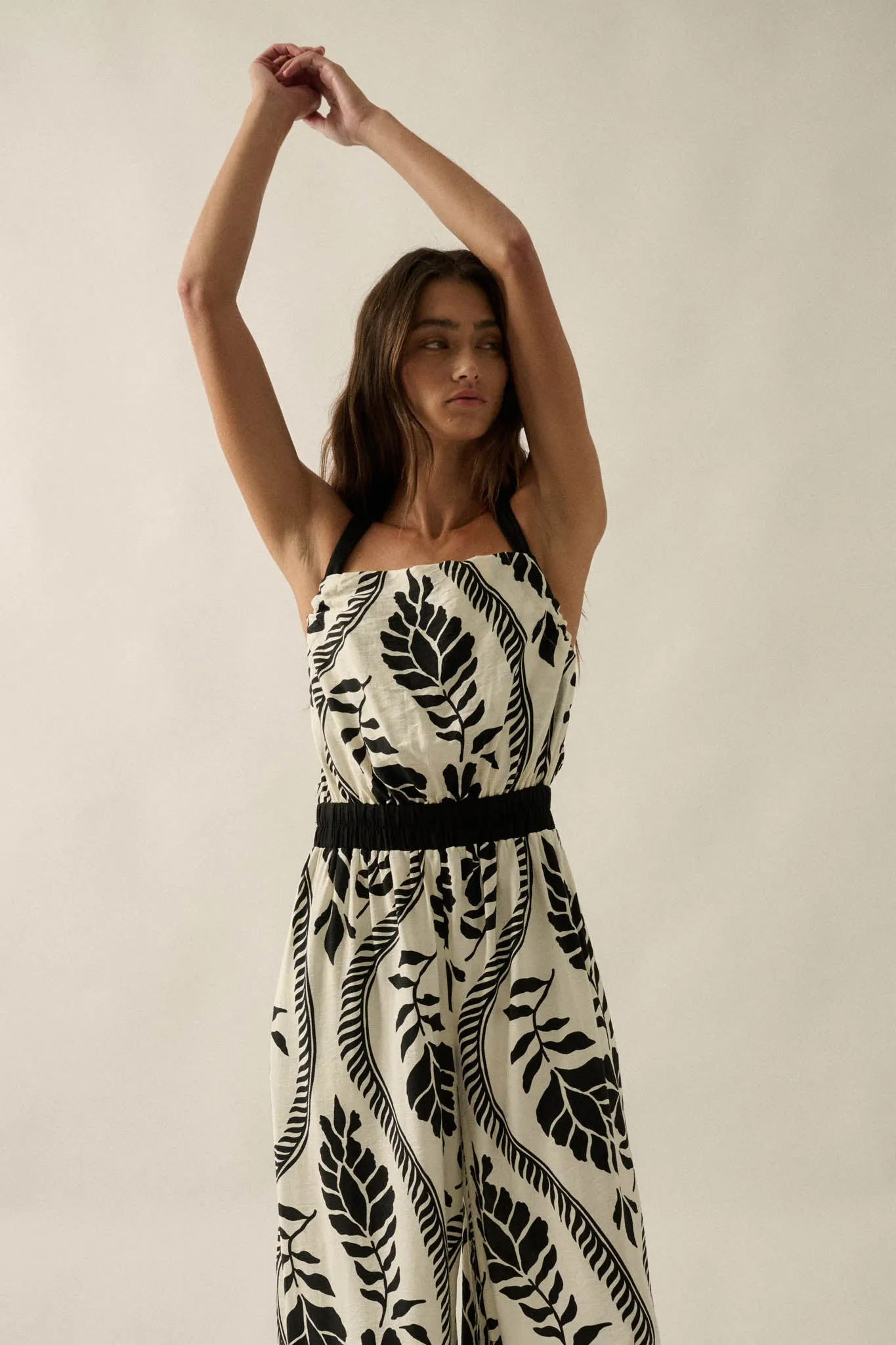 Jungle Queen Tropical-Print Wide-Leg Halter Jumpsuit sold by Promesa product image thumbnail 3