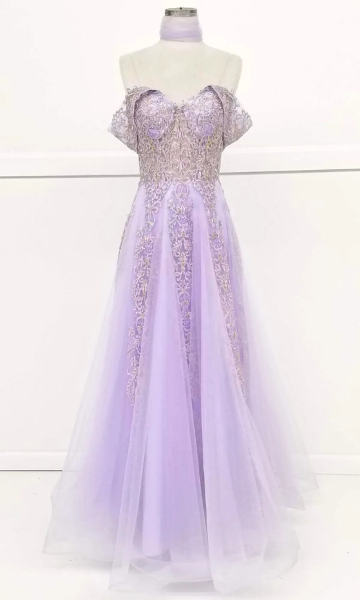 Long Lace Prom Ball Gown: Chicas CA1103 sold by PromGirl product image thumbnail 4