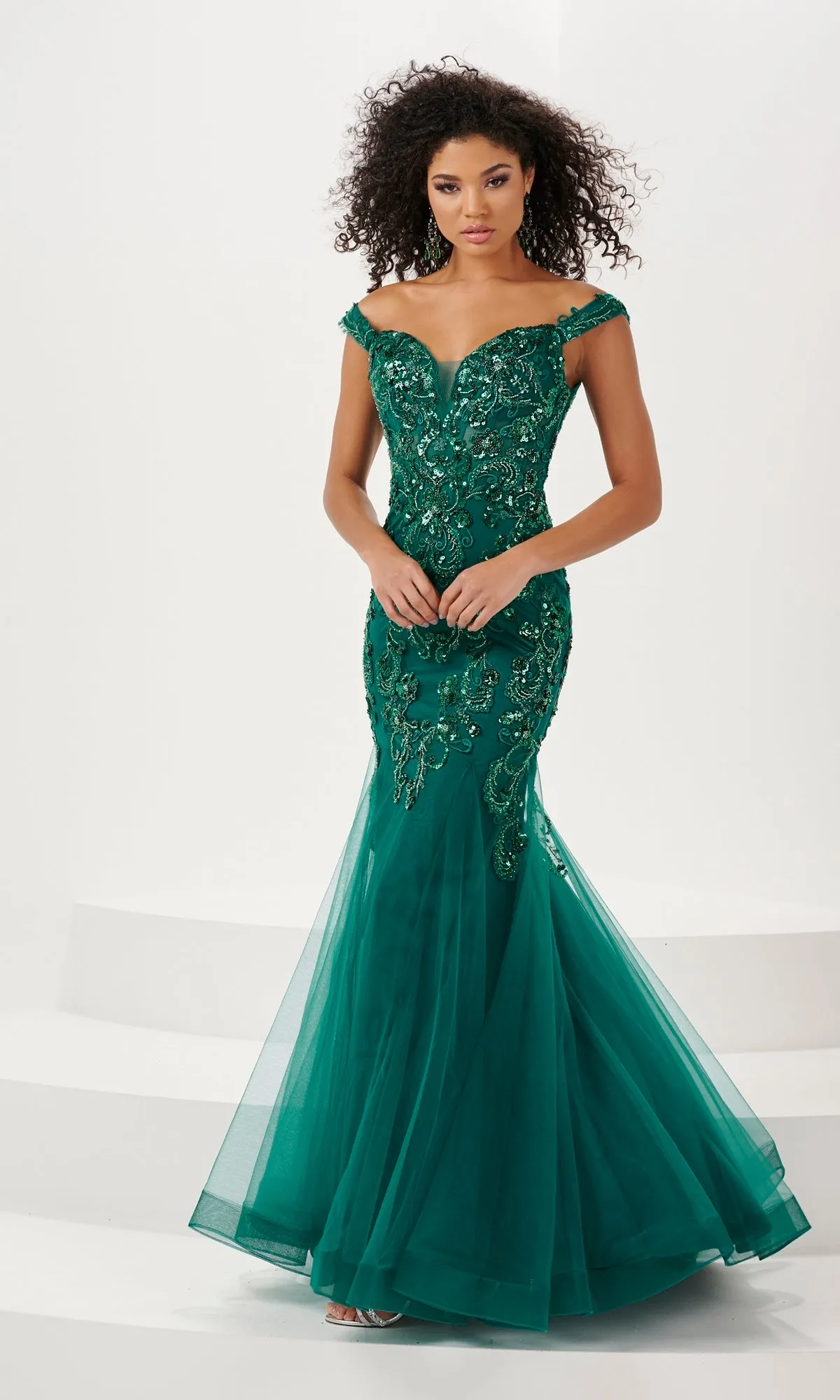 Long Prom Dress 14185 by Panoply sold by PromGirl product image thumbnail 3