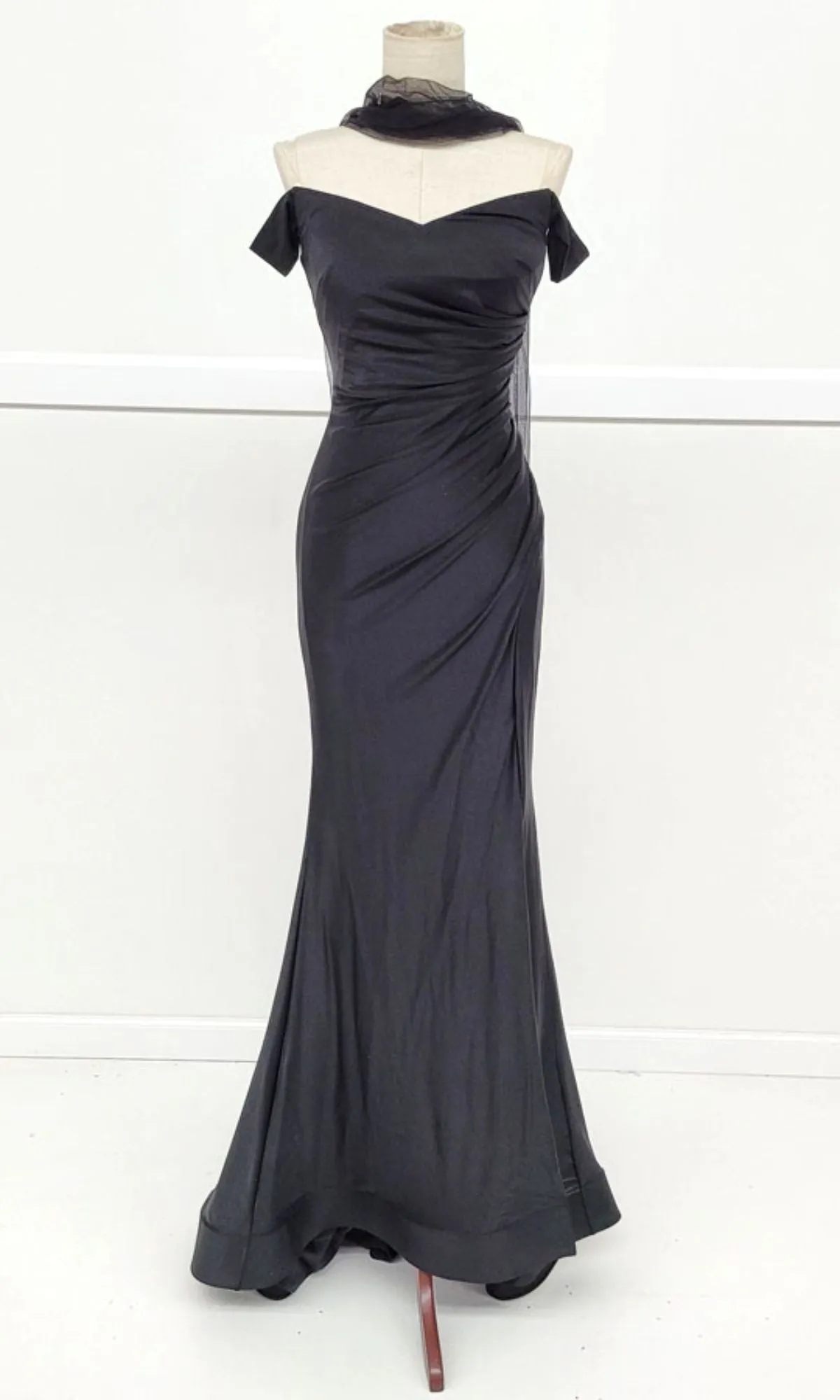 Off-the-Shoulder Long Prom Dress: Chicas YG5025 sold by PromGirl product image thumbnail 4