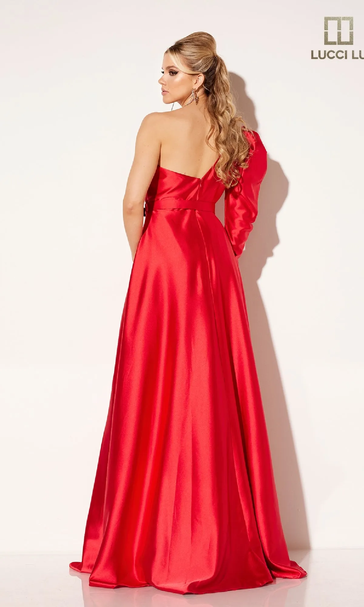 Long Formal Dress: Lucci Lu C8098 sold by PromGirl product image thumbnail 2