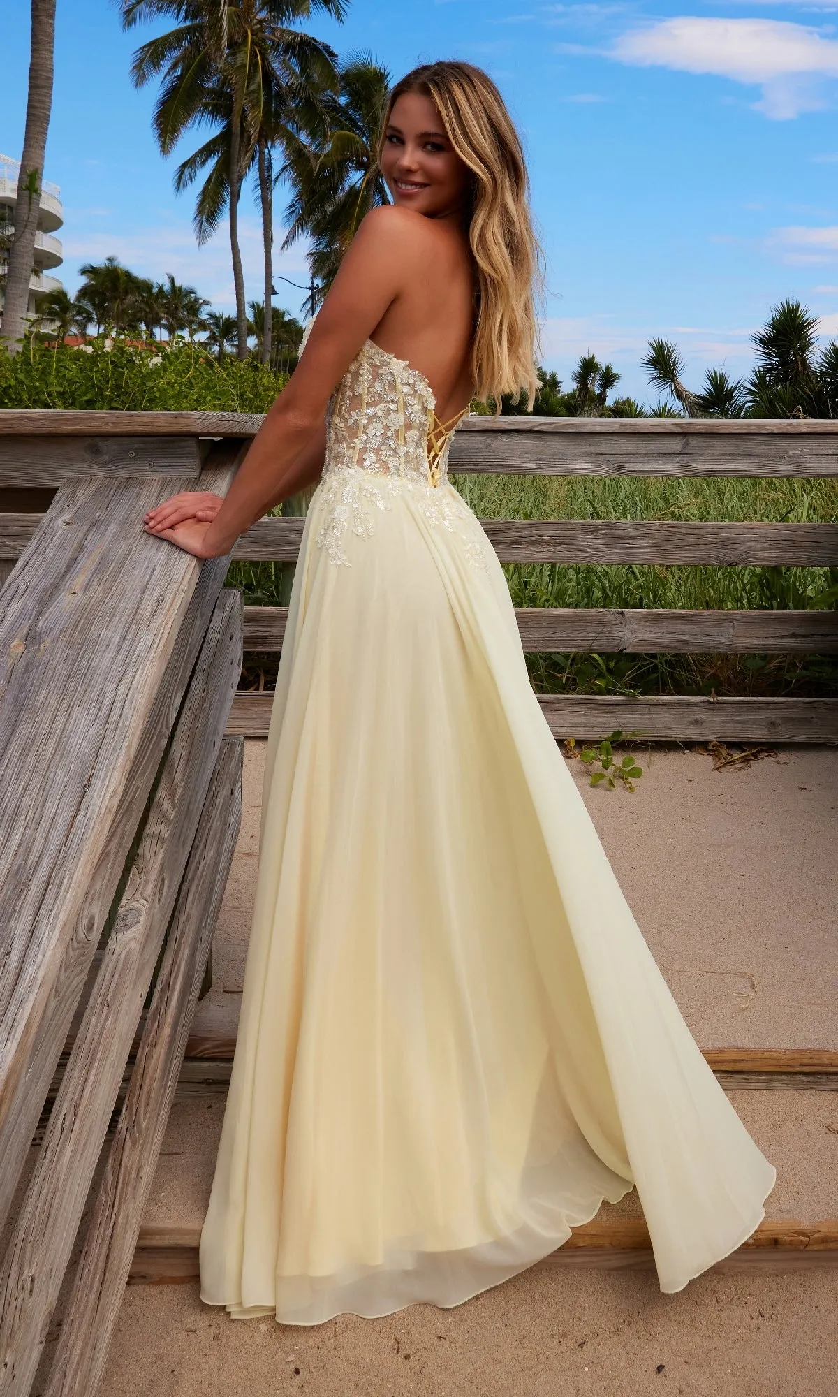 Strapless Sweetheart Prom Dress: Nox Anabel C1617 sold by PromGirl product image thumbnail 2