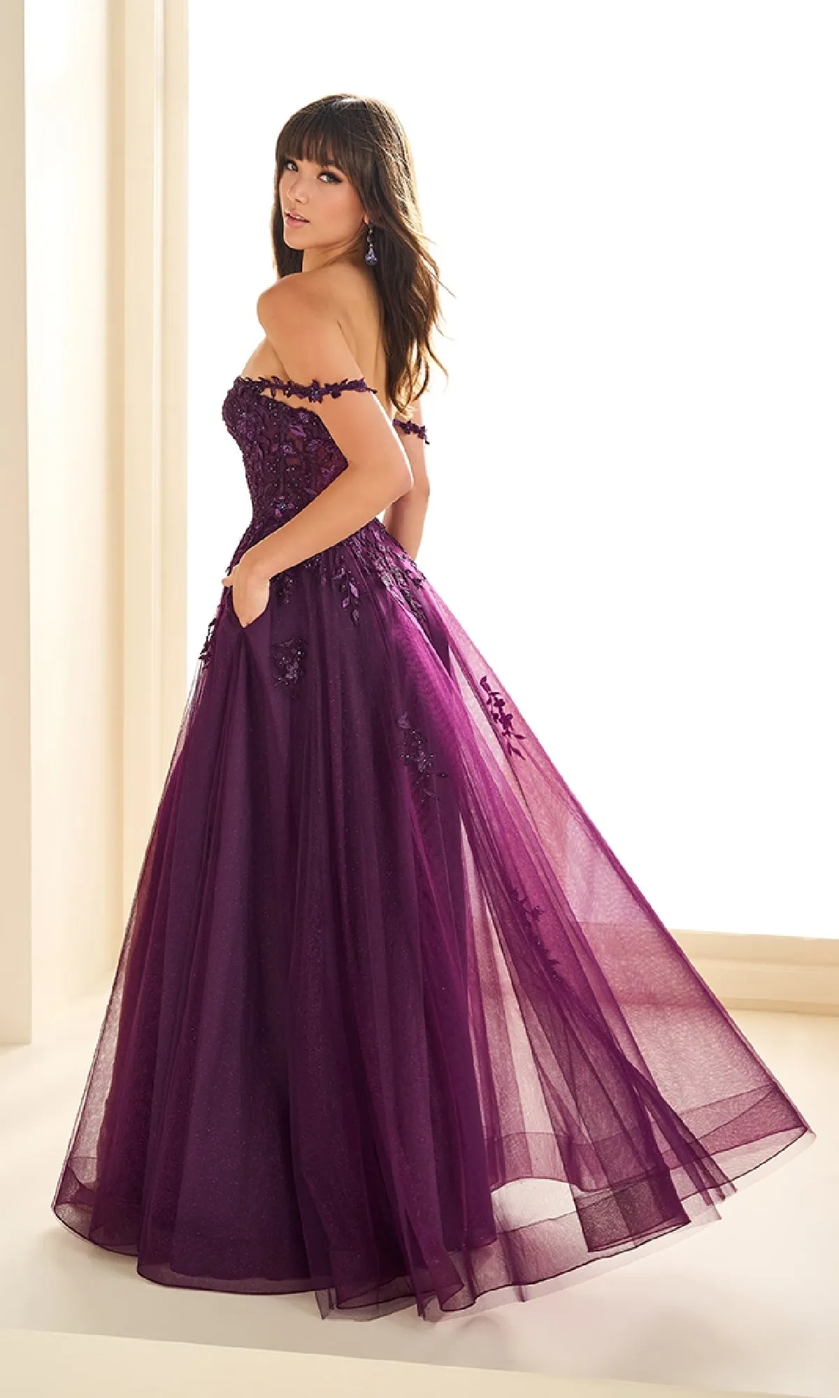 Long Prom Dress: Ellie Wilde EW36083 sold by PromGirl product image thumbnail 2