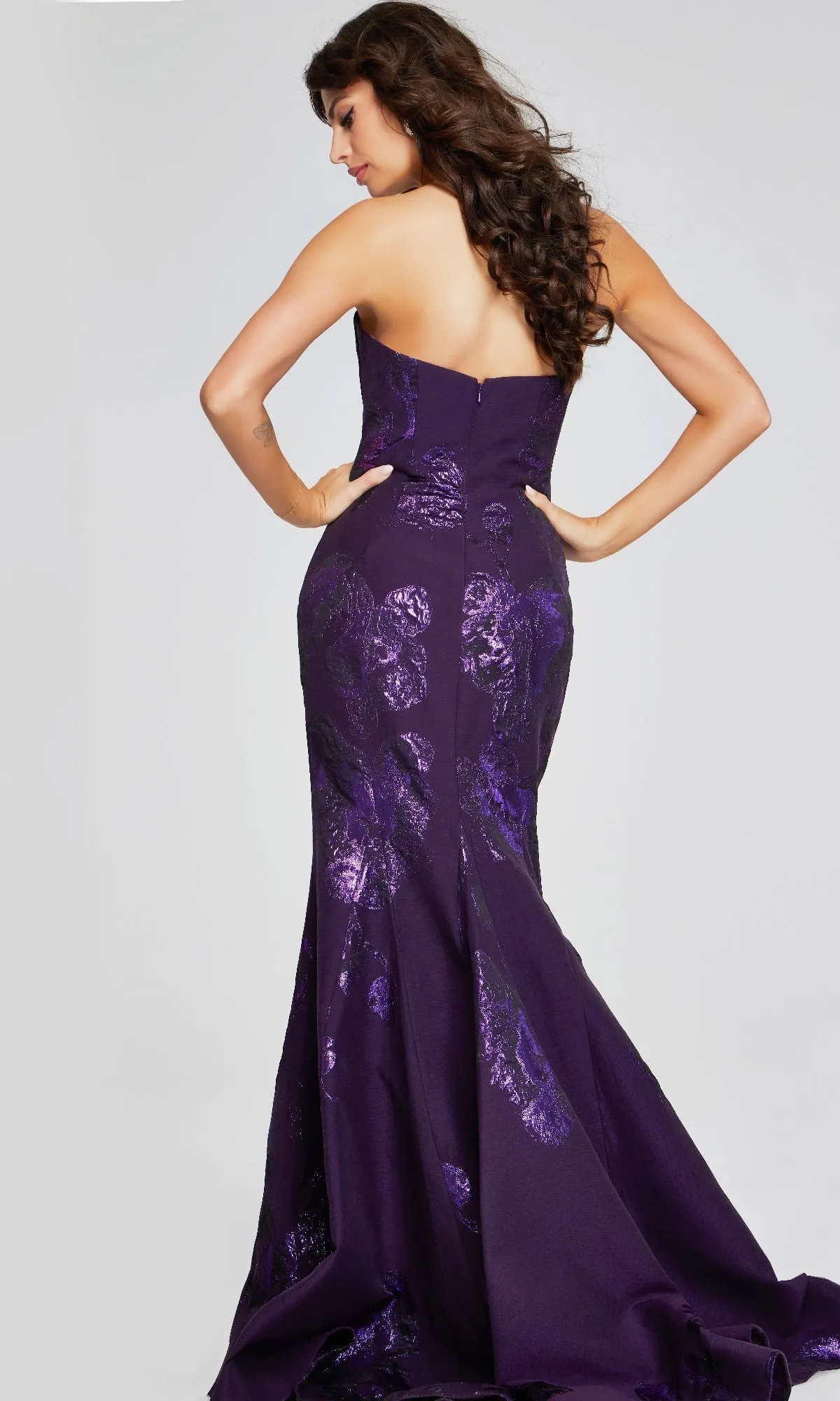Long Formal Dress: Jovani 40318 sold by PromGirl product image thumbnail 3