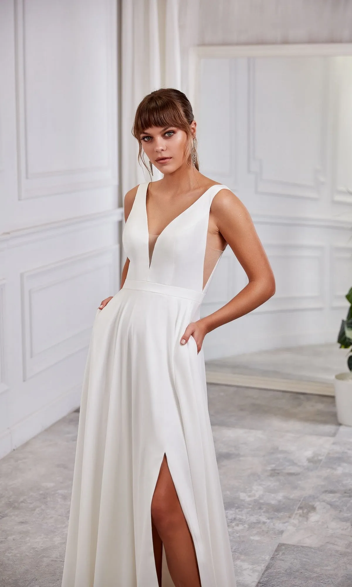 Long White Dress: Aerie Couture 2007 sold by PromGirl product image thumbnail 4