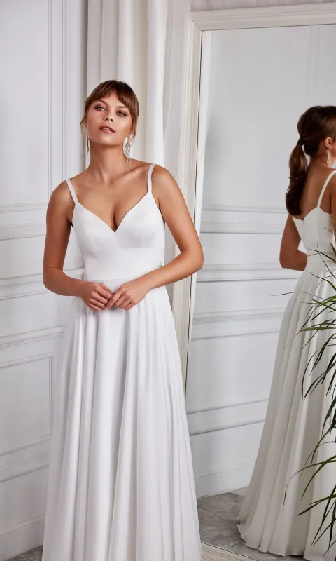 Long White Dress: Aerie Couture 2003 made by PromGirl