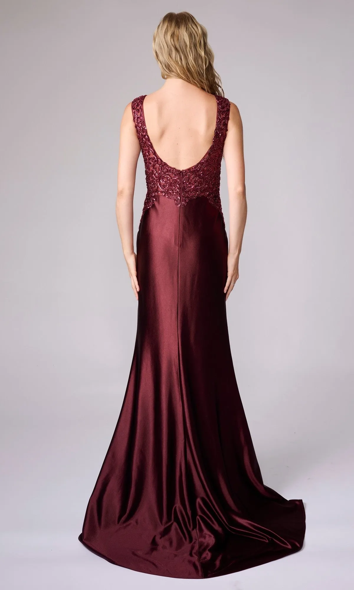 Long Formal Dress: Nina Canacci 5411 sold by PromGirl product image thumbnail 4