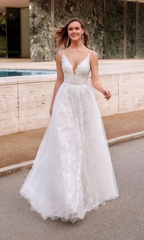 Long White Dress: Alyce 7036 made by Alyce Paris