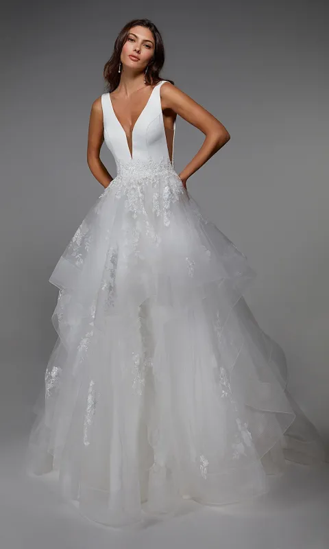 Long Formal Dress: Alyce 7040 made by Alyce Paris