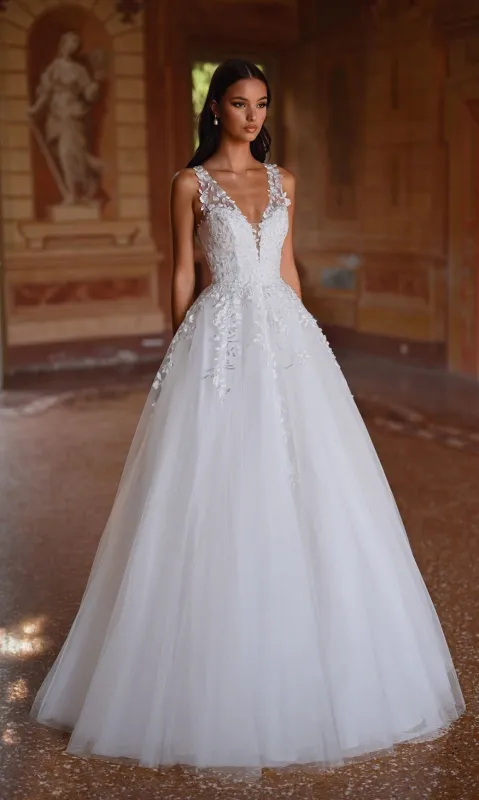 Long White Dress: Alyce 7128 made by Alyce Paris