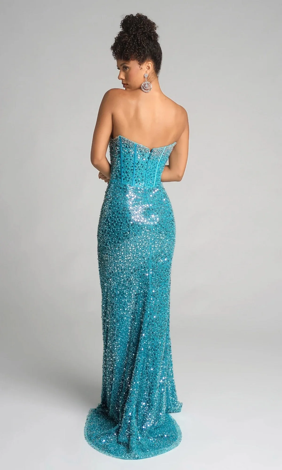 Long Formal Dress: Portia and Scarlett XO054 sold by PromGirl product image thumbnail 2