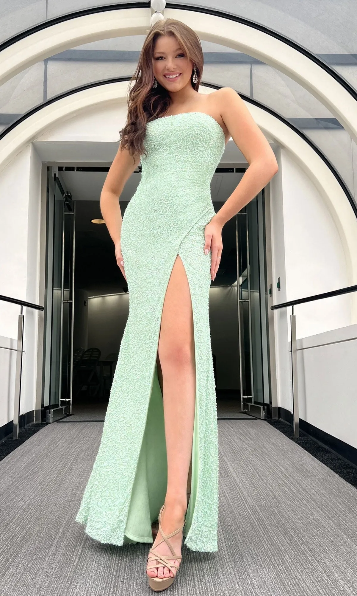 Long Prom Dress 91036 by iNtrigue sold by PromGirl product image thumbnail 4