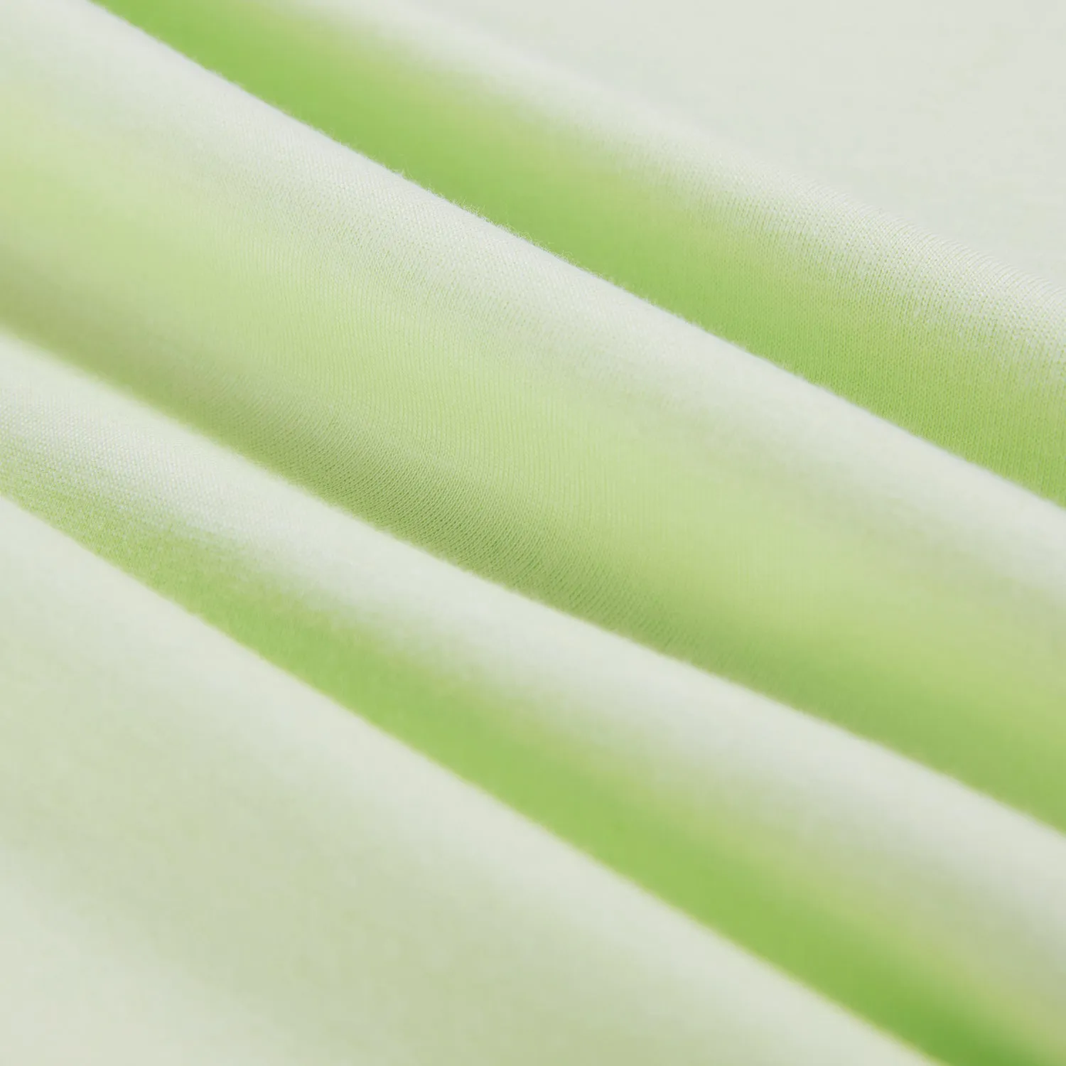 MENS CLASSIC CREW NECK TEE - B6U014Z1PC sold by Psycho Bunny product image thumbnail 4