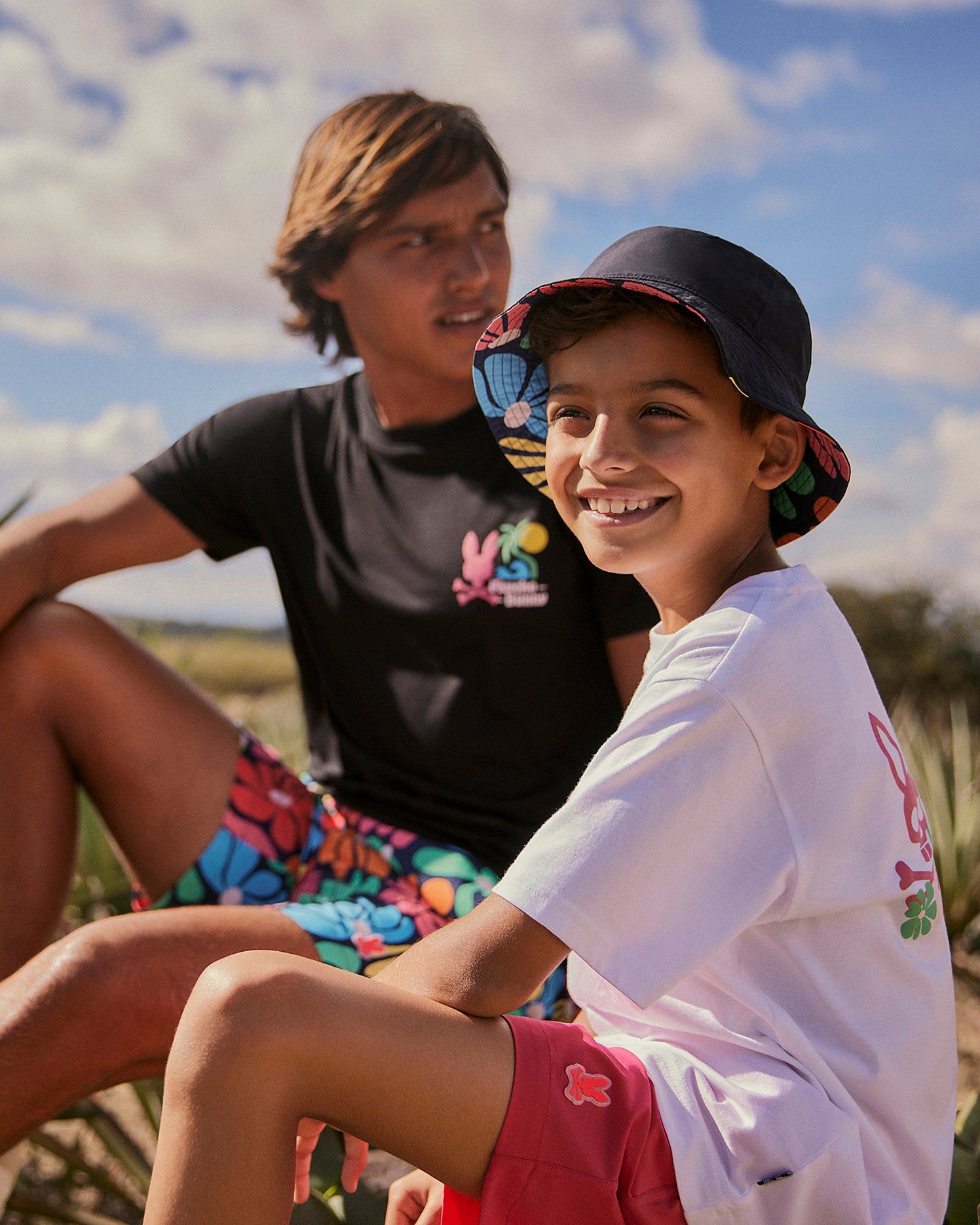 MENS MENTZ REVERSIBLE BUCKET HAT - B6A339B2HT sold by Psycho Bunny product image thumbnail 3