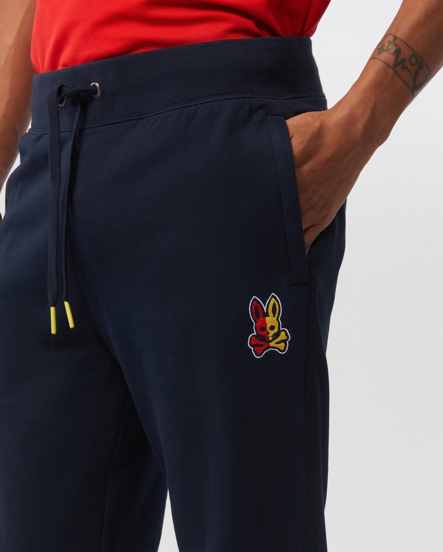 MENS COOPER SPLIT BUNNY LOGO SWEAT PANTS - B6P843U1FT sold by Psycho Bunny product image thumbnail 2