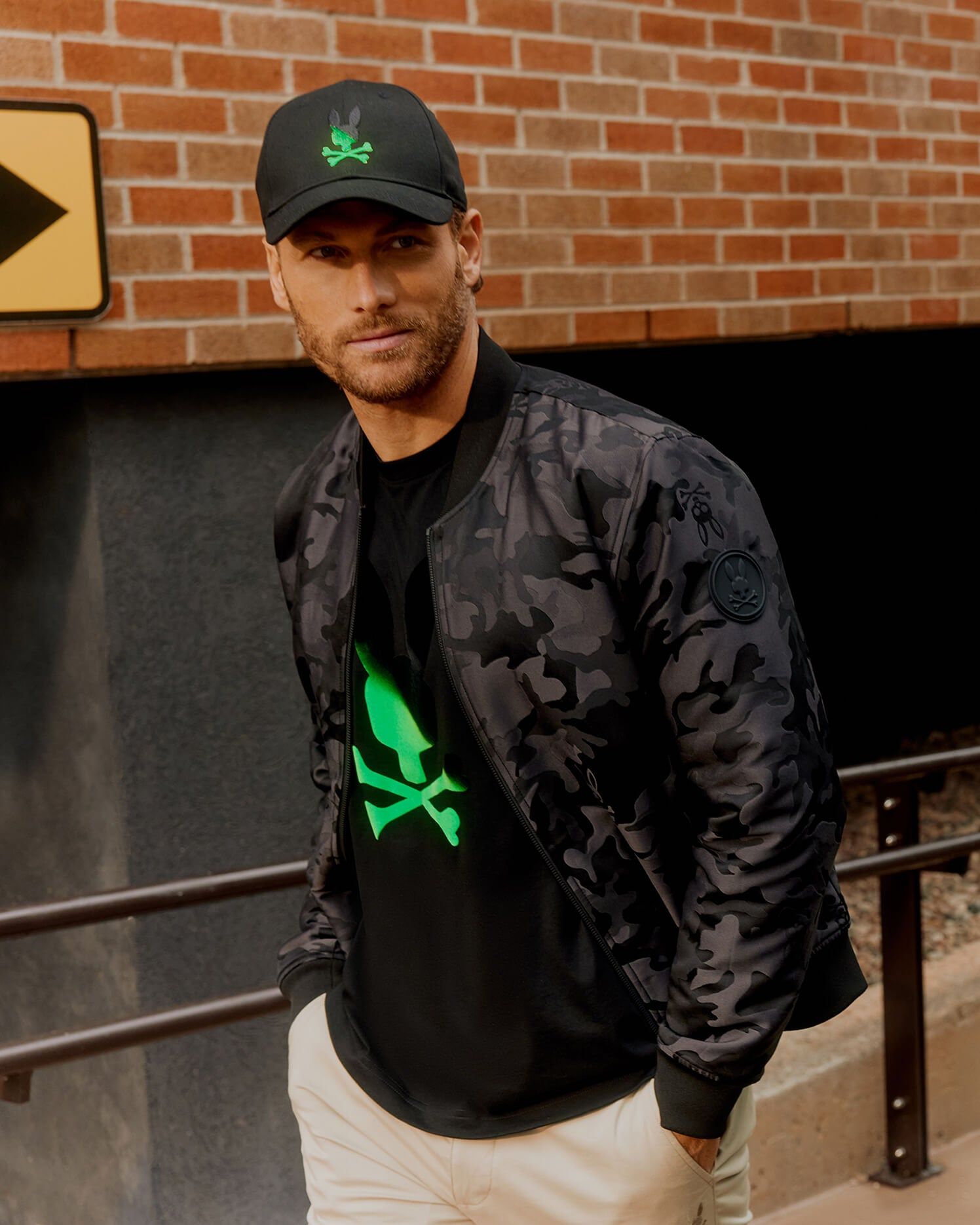 MENS NELSON JACQUARD BOMBER JACKET - B6J382Z1OW sold by Psycho Bunny product image thumbnail 3