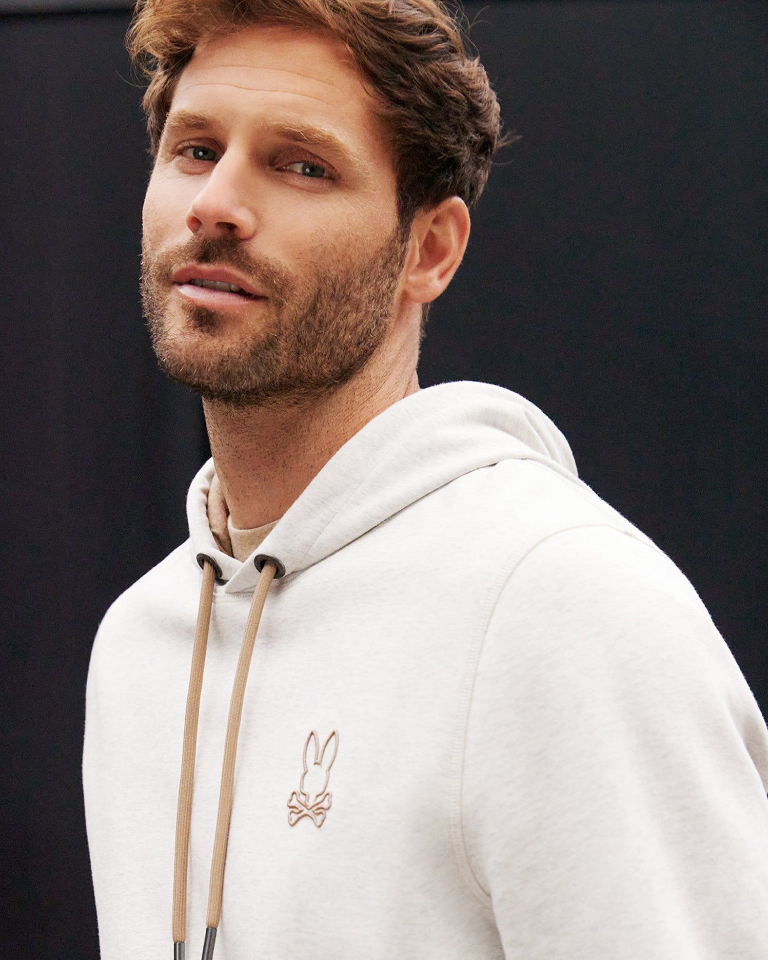 MENS OUTLINE PULLOVER HOODIE - B6H505Z1CN sold by Psycho Bunny product image thumbnail 8