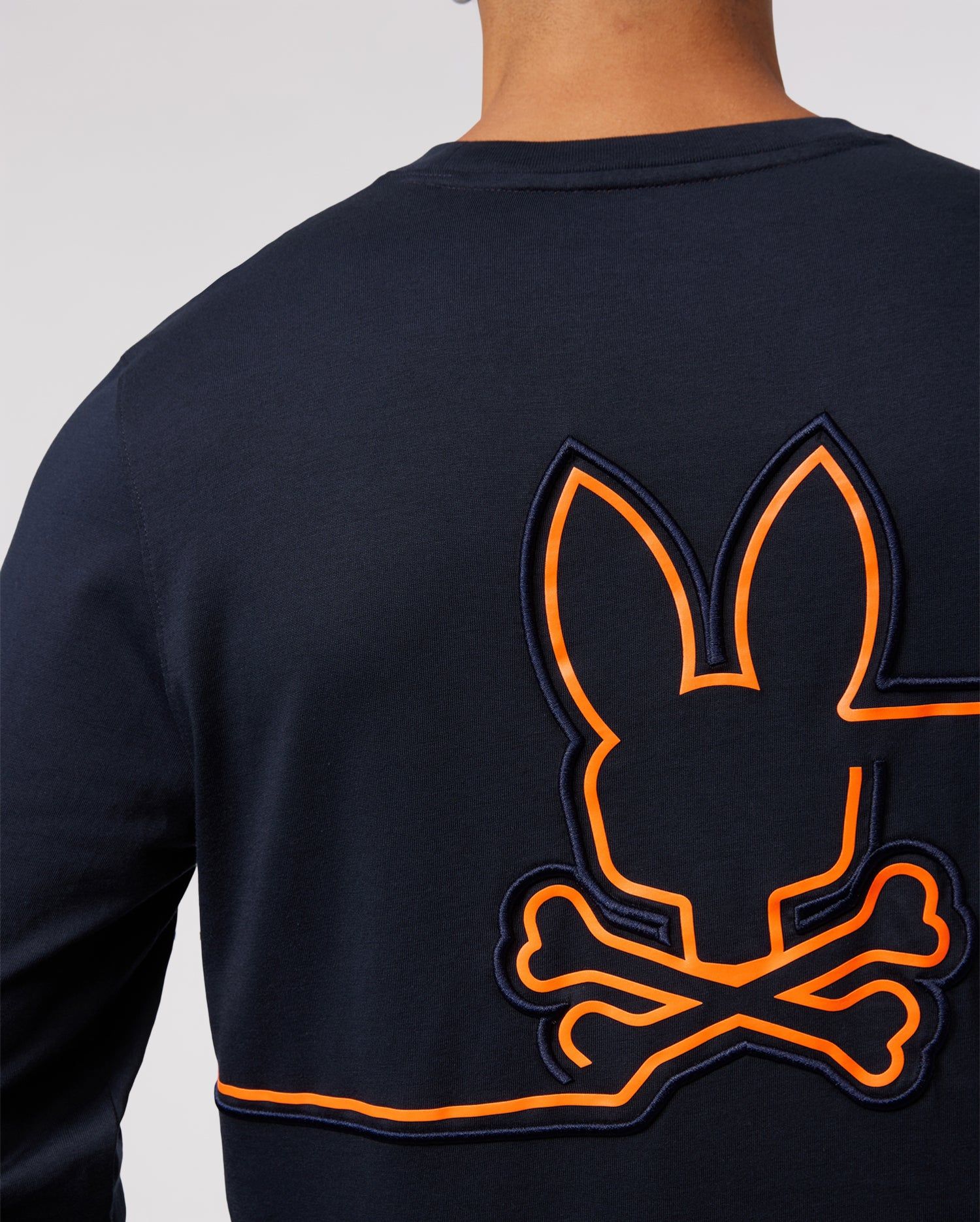 MENS CHESTER LONG SLEEVE EMBROIDERED GRAPHIC TEE - B6T374Z1PC sold by Psycho Bunny product image thumbnail 4