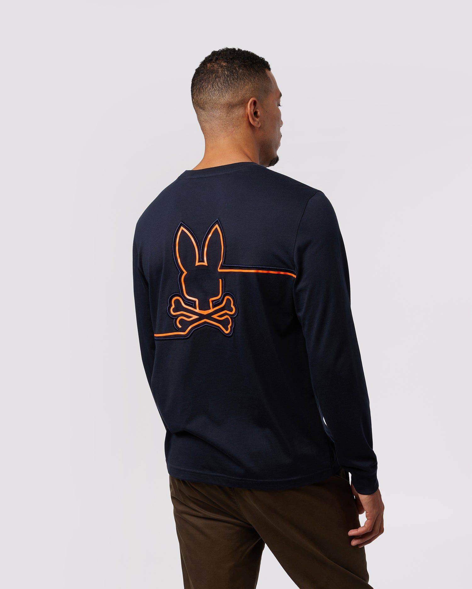 MENS CHESTER LONG SLEEVE EMBROIDERED GRAPHIC TEE - B6T374Z1PC sold by Psycho Bunny product image thumbnail 3