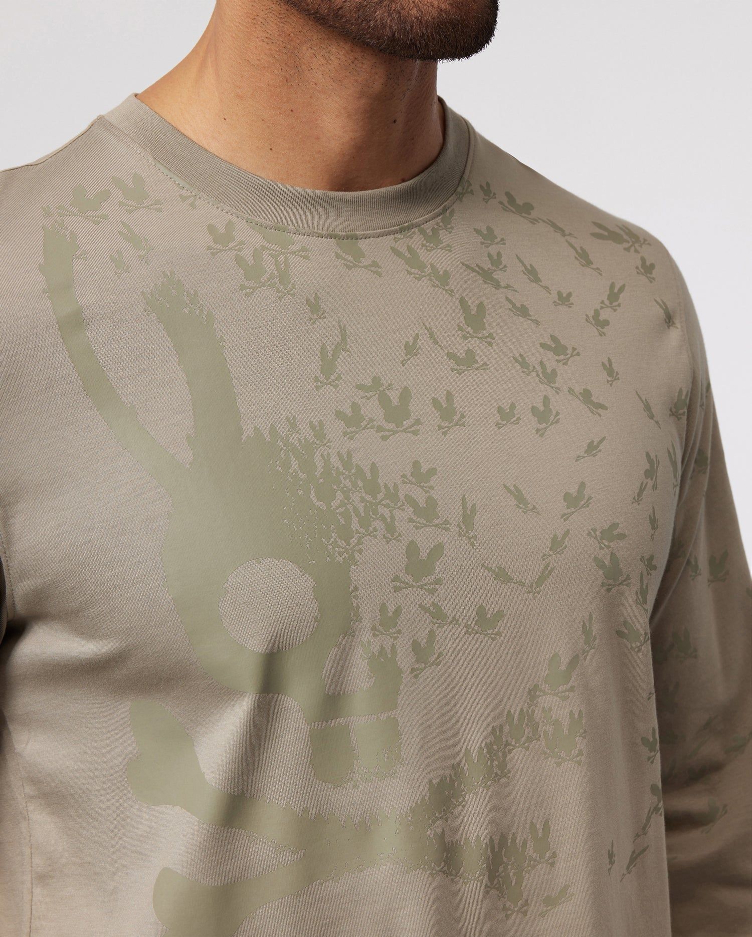MENS MULLEN LONG SLEEVE GRAPHIC TEE - B6T650X1PC sold by Psycho Bunny product image thumbnail 2
