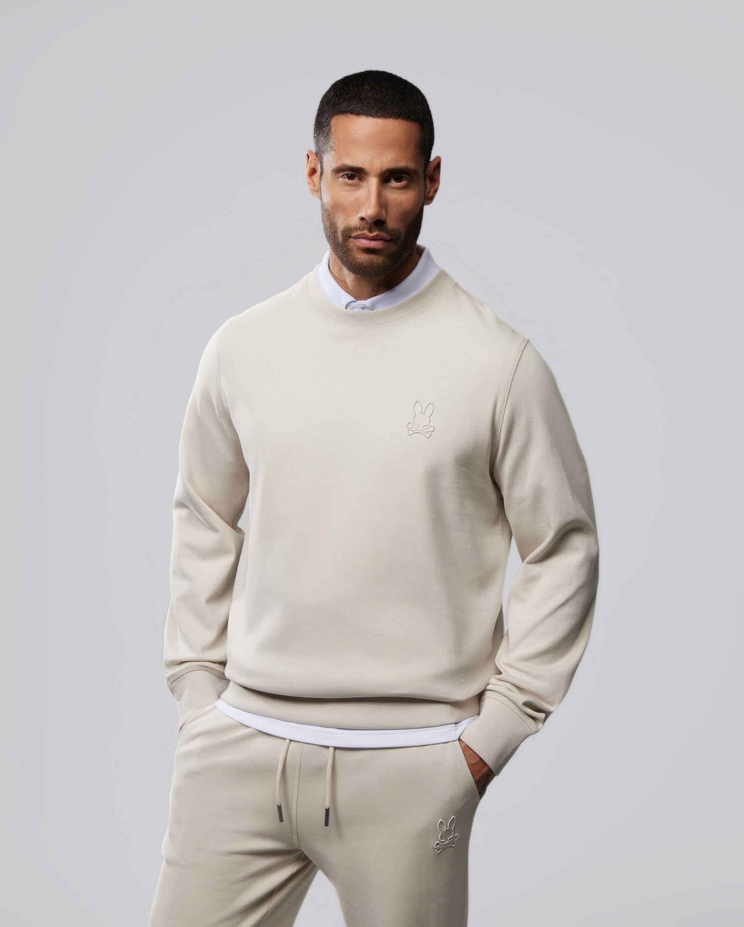 MENS OUTLINE SWEATSHIRT - B6S503X1CN sold by Psycho Bunny