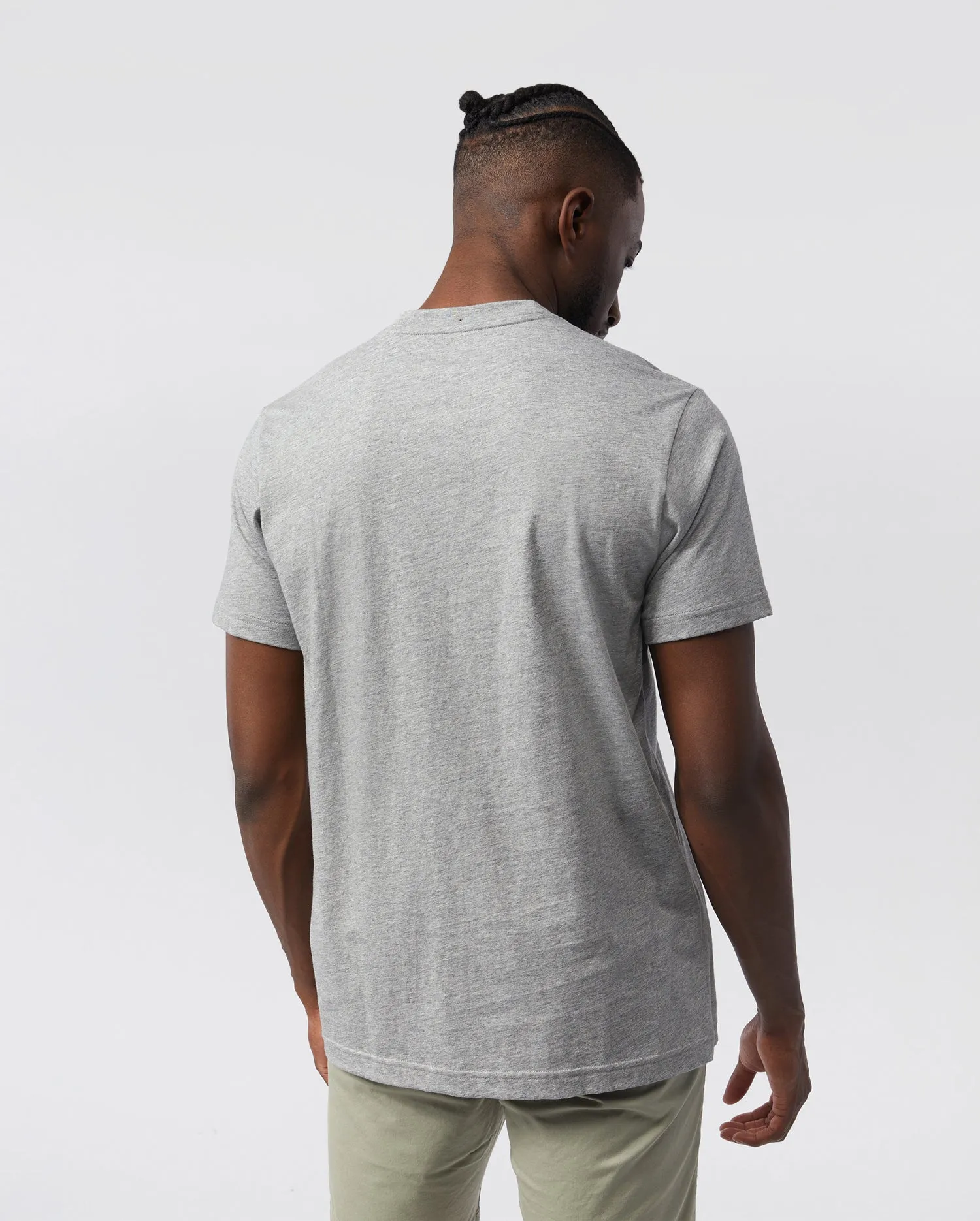 MENS CLASSIC V NECK TEE - B6U100ARPC sold by Psycho Bunny product image thumbnail 4