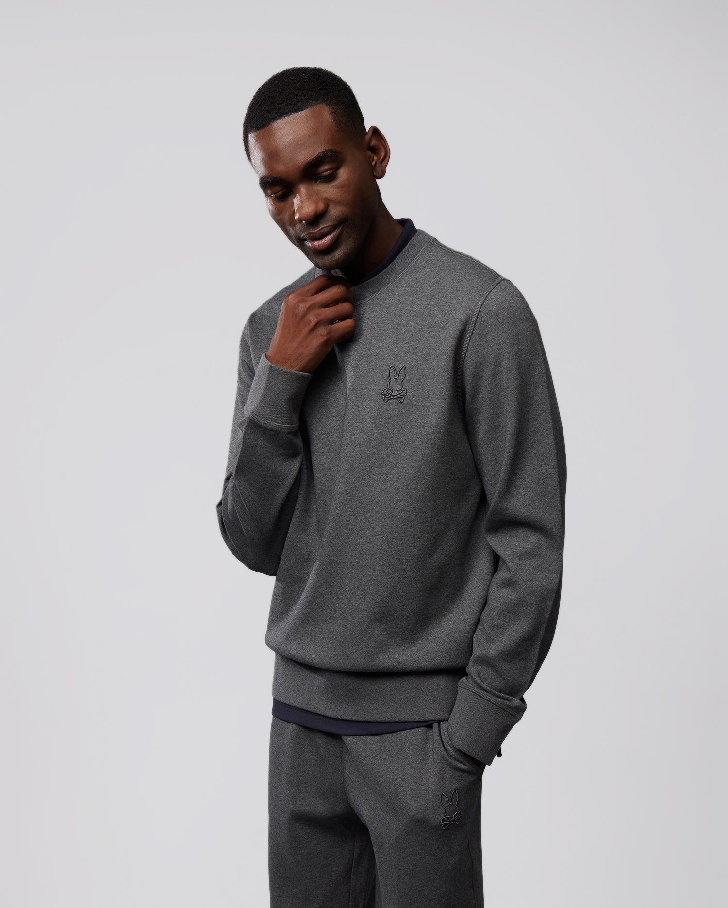 MENS OUTLINE SWEATSHIRT - B6S503ARCN sold by Psycho Bunny