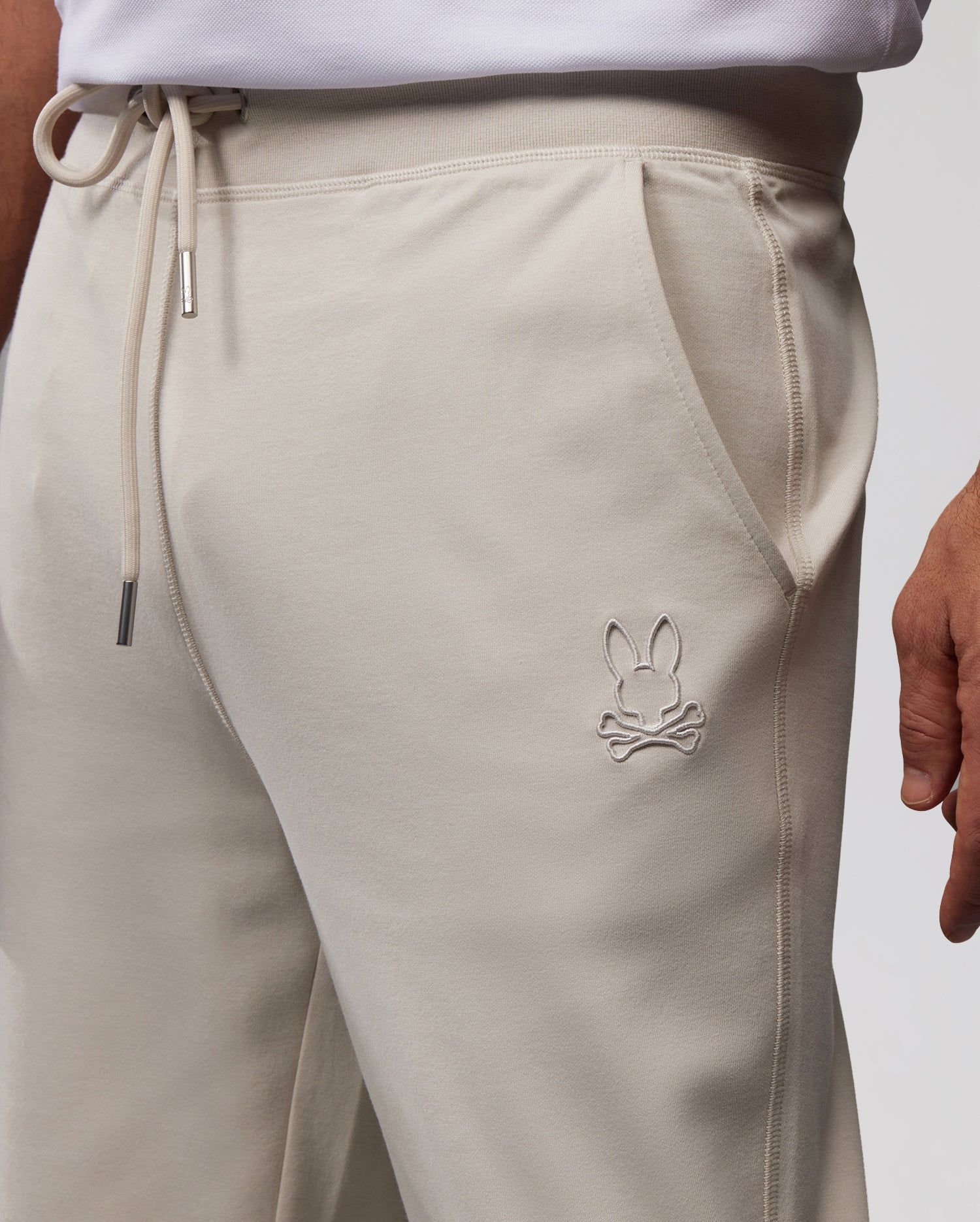 MENS OUTLINE SWEATPANT - B6P506X1CN sold by Psycho Bunny product image thumbnail 3